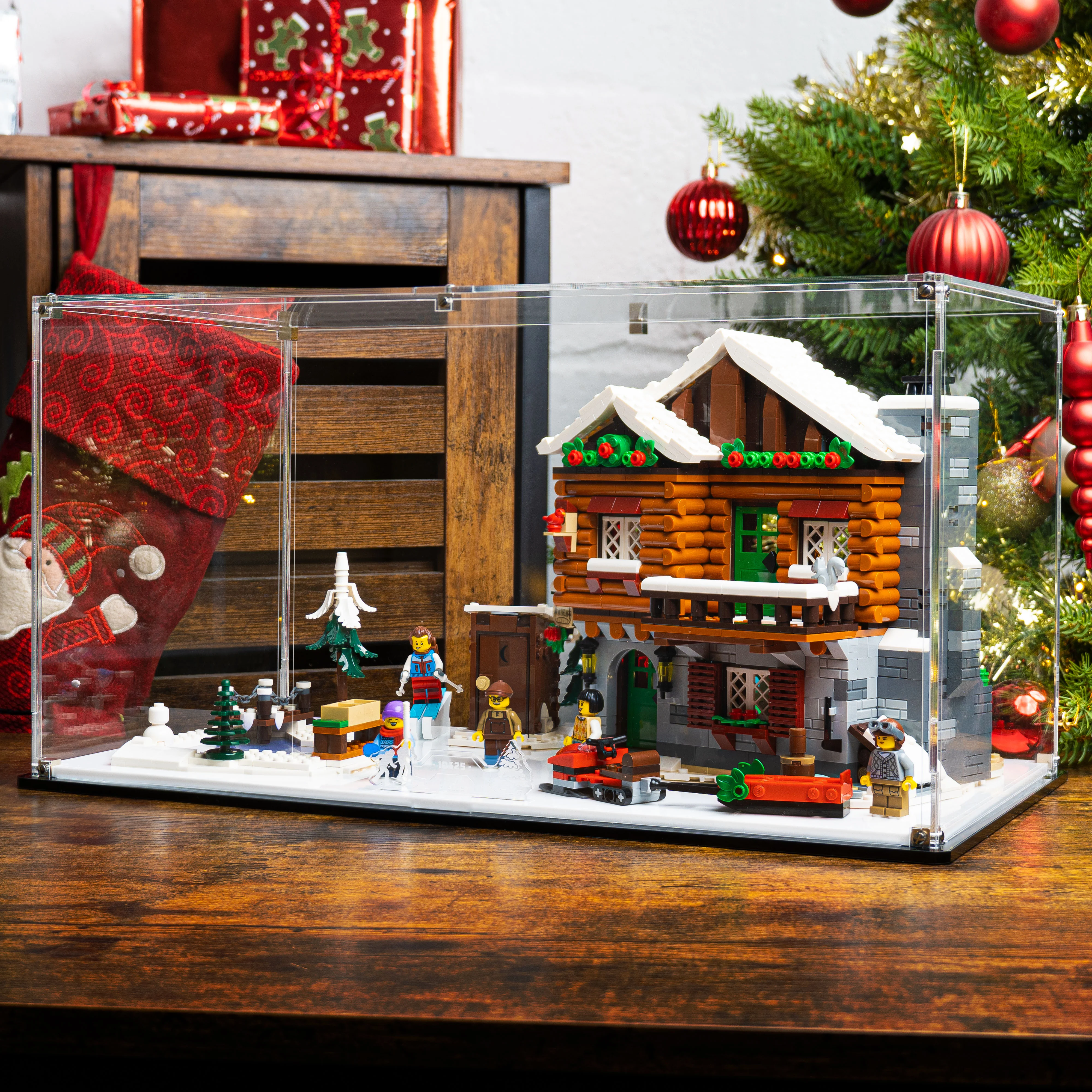 Clear Display Case for LEGO® Alpine Lodge (10325) - Image 5