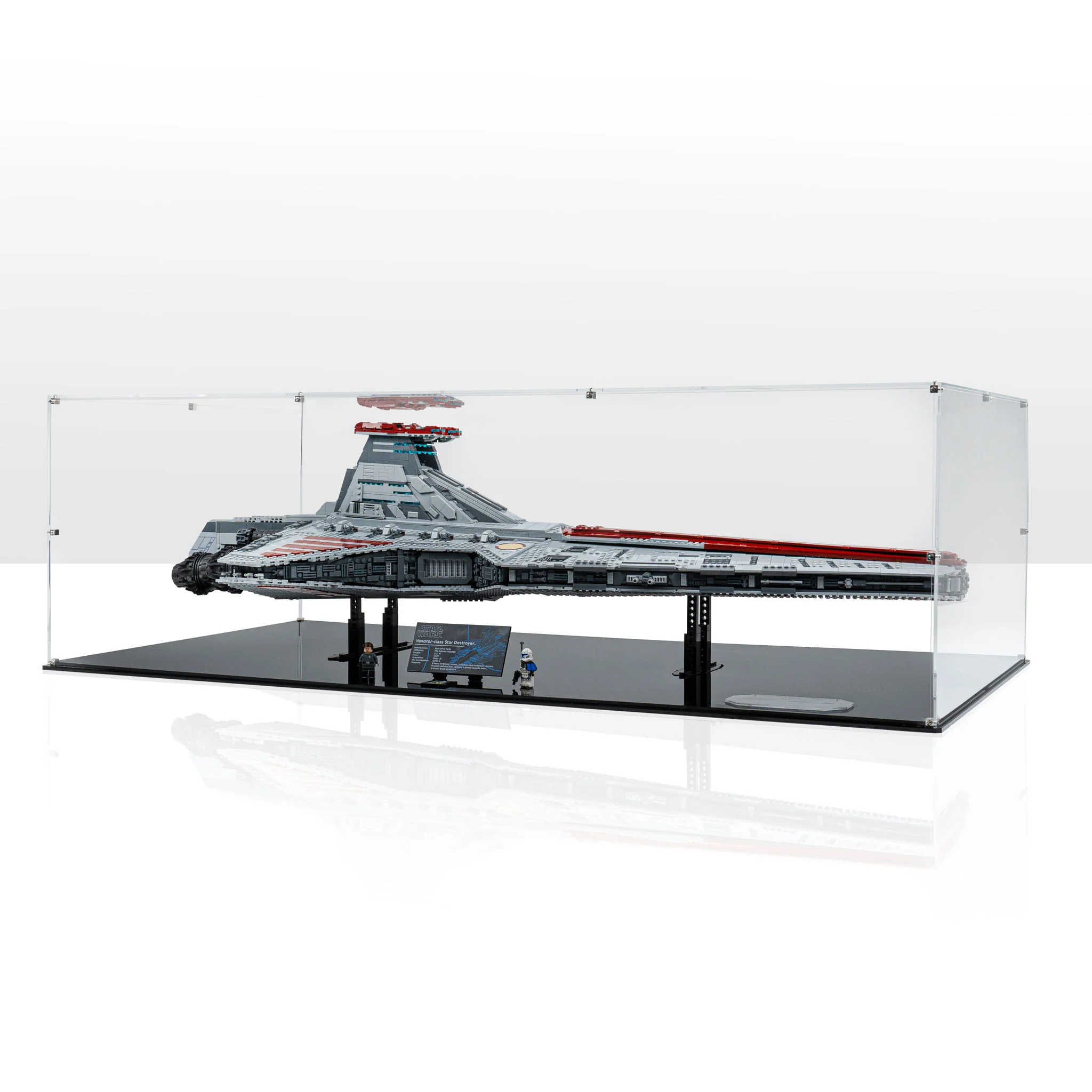 Clear Display Case for LEGO® Star Wars™ Venator-Class Republic Attack Cruiser (75367) - Image 12