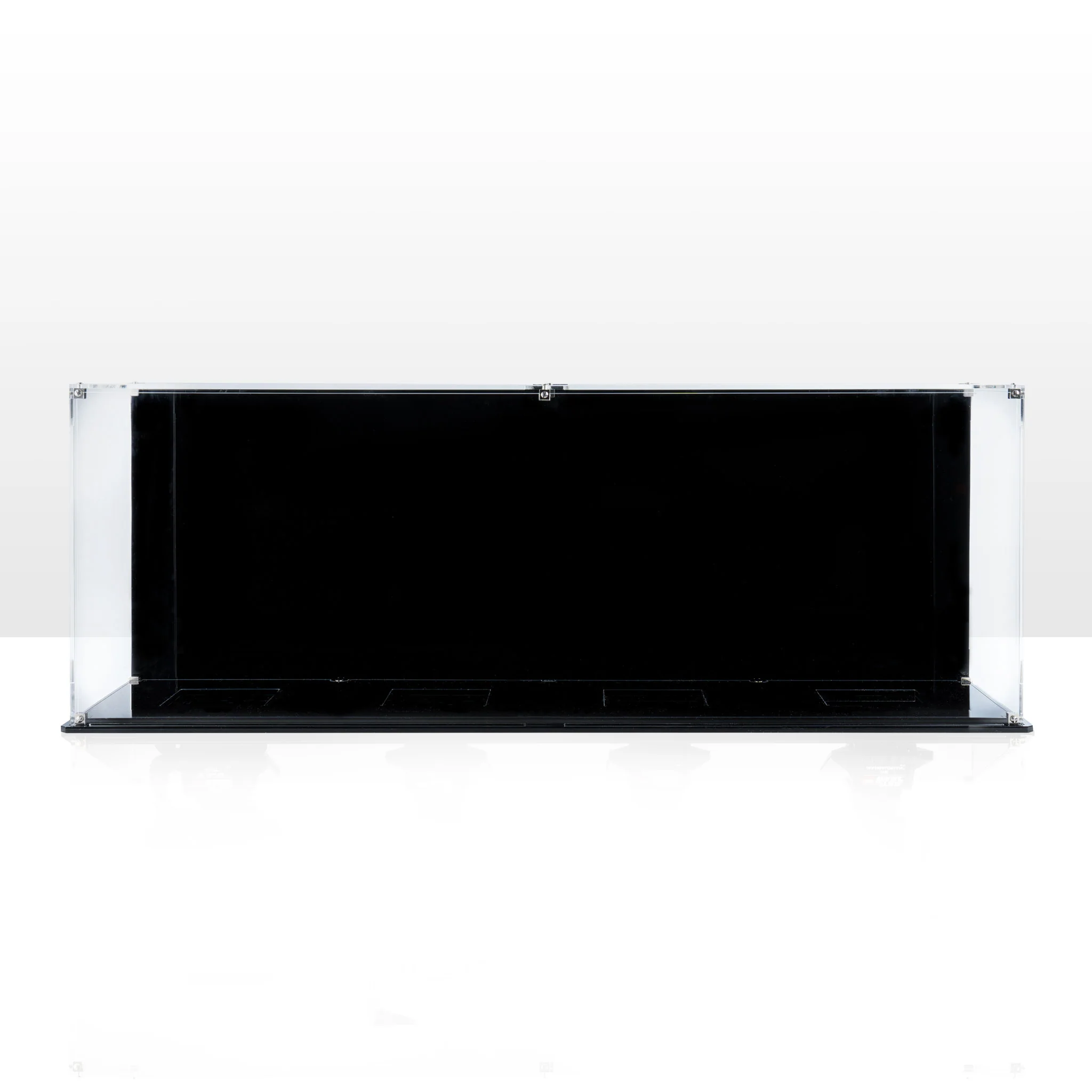 Display Case for four LEGO® Helmets - Image 3