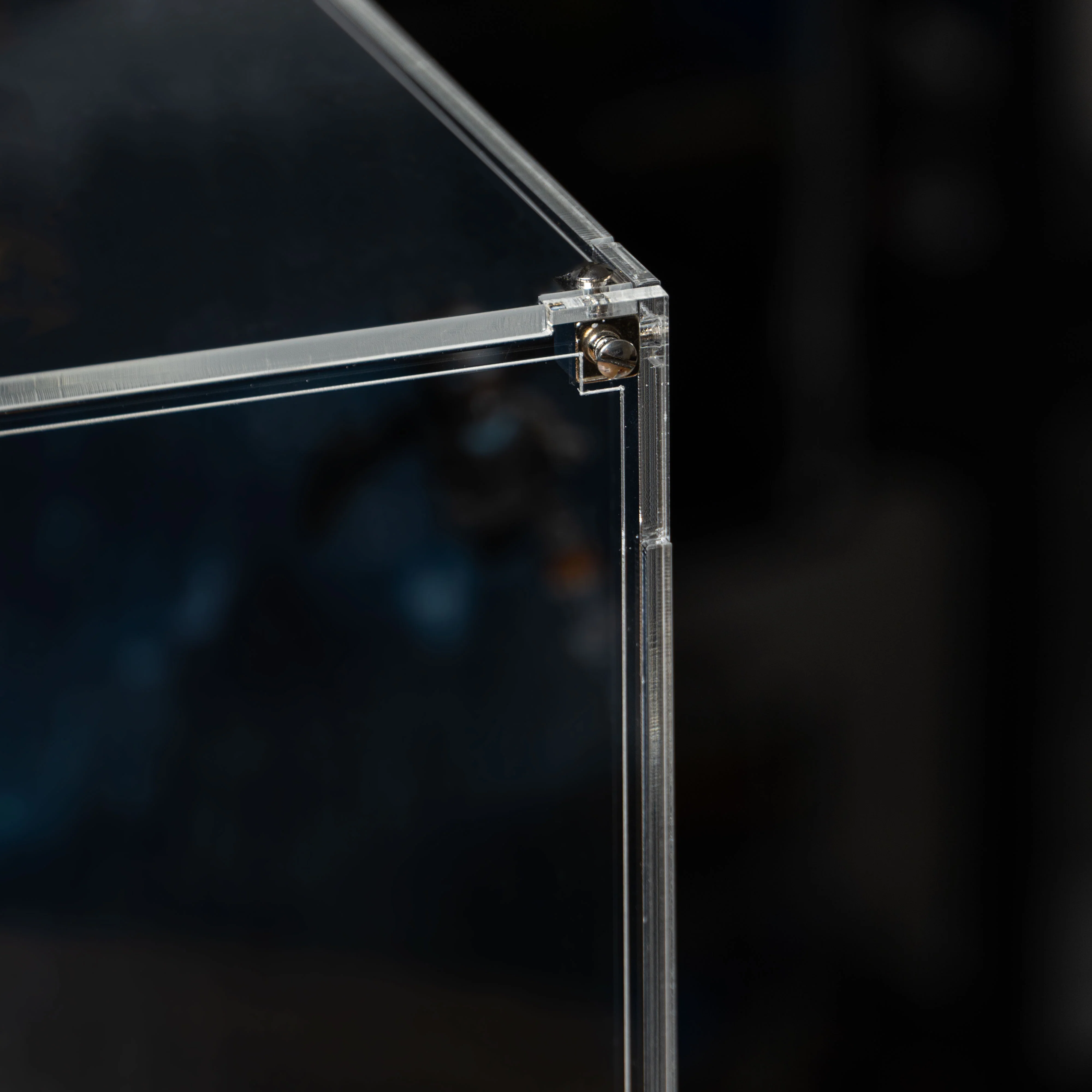 Display Case for LEGO® Batman™ Arkham Asylum™ (76300) - Image 10