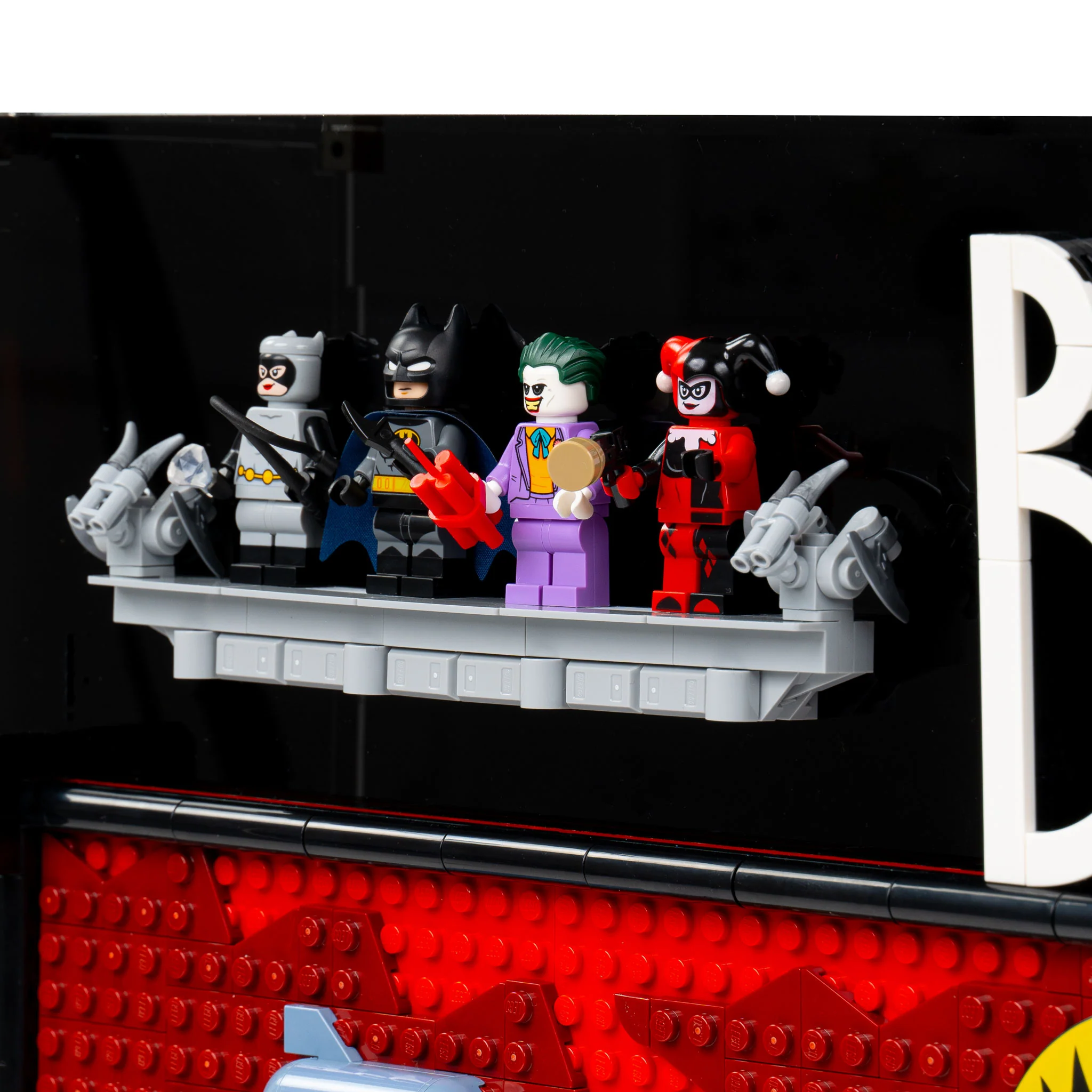 Display Case Solutions for LEGO Batman: The Animated Series Gotham City (76271) - Image 16