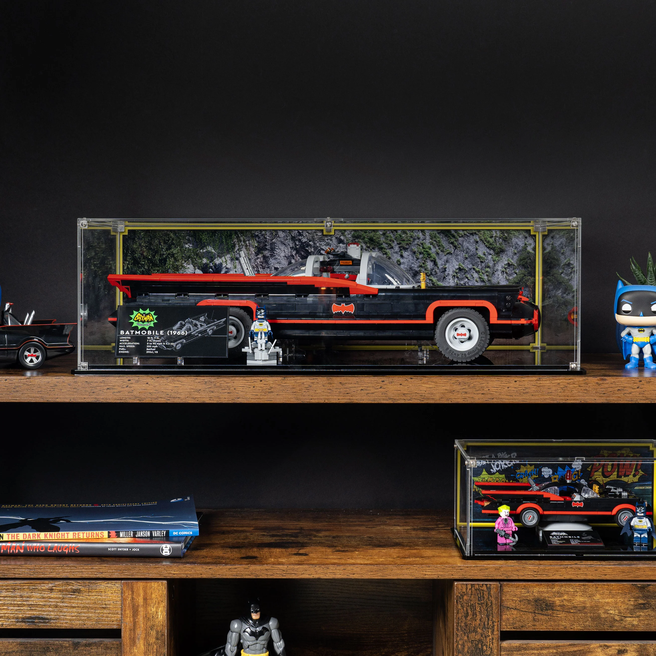 Display Case for LEGO Batman™: The Classic TV Series Batmobile™ (76328) - Image 9