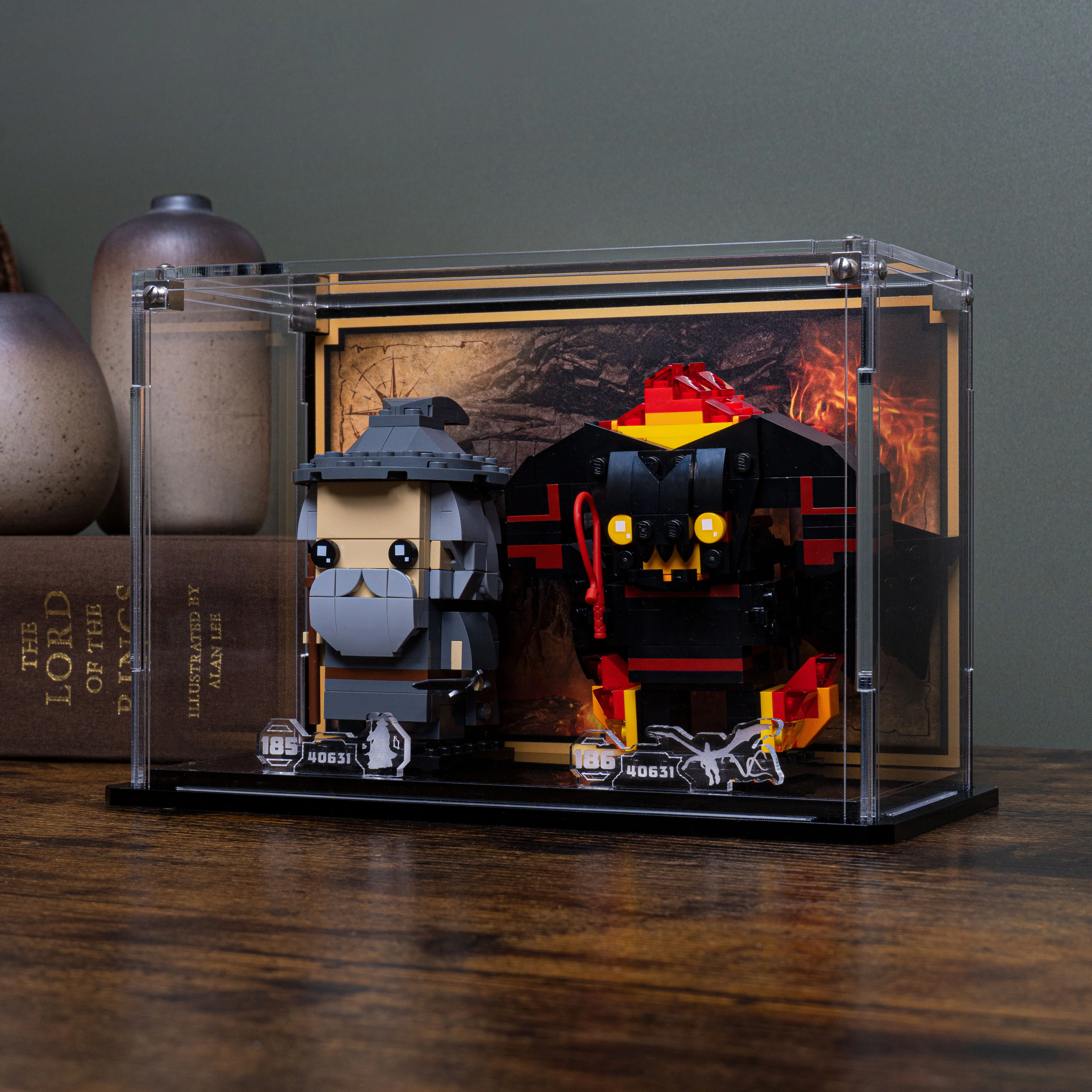 Display Case for LEGO® Brickheadz: Gandalf the Grey™ & Balrog™ (40631) - Image 8