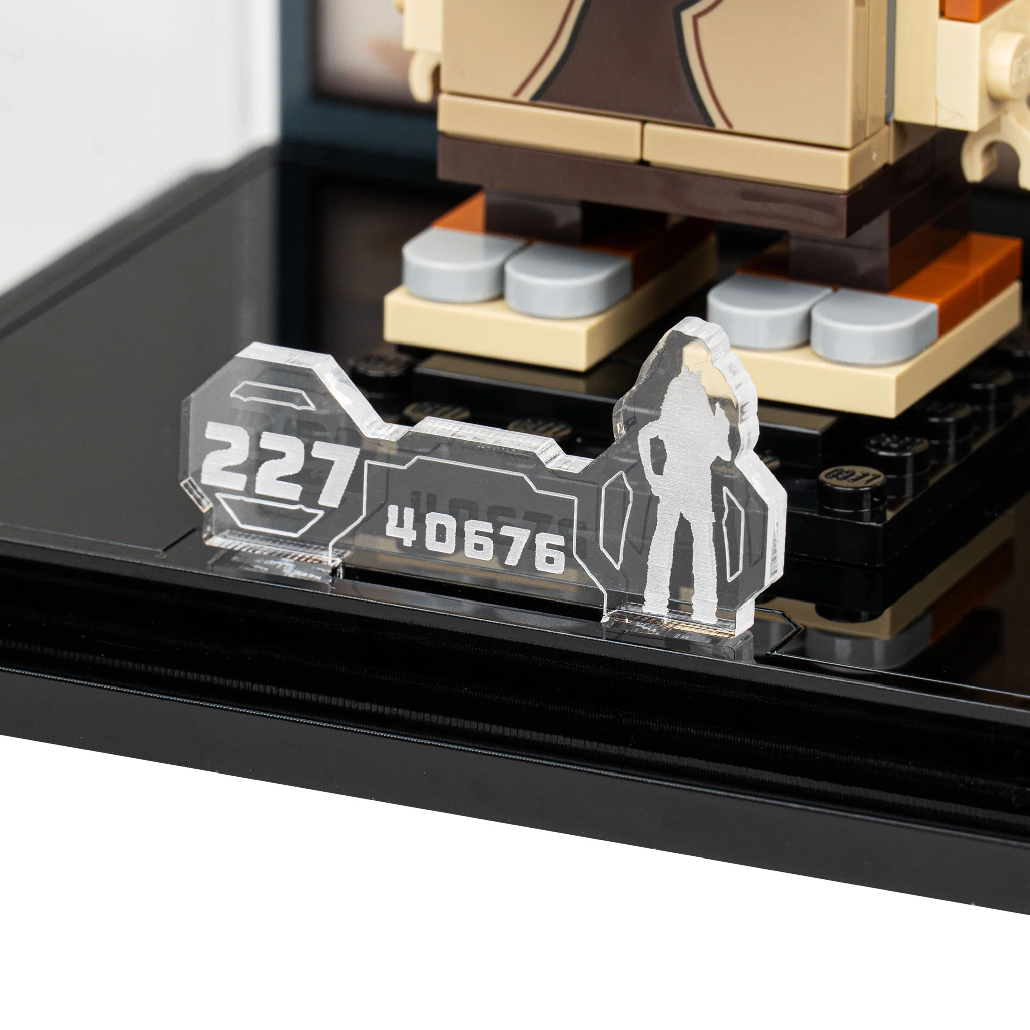 Display Case for LEGO® BrickHeadz The Phantom Menace (40676) - Image 12