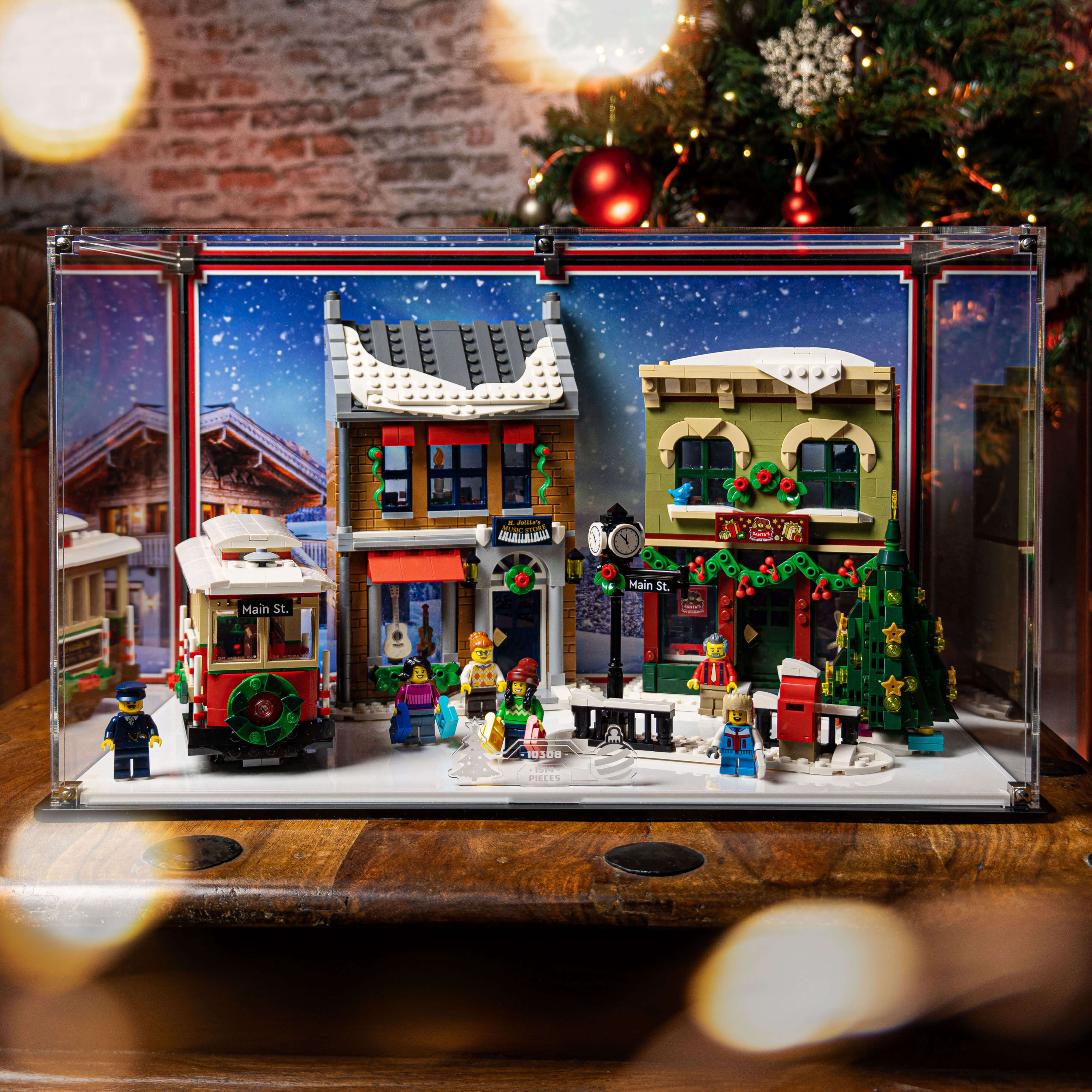Display Case for LEGO® Icons: Holiday Main Street (10308) - Image 4