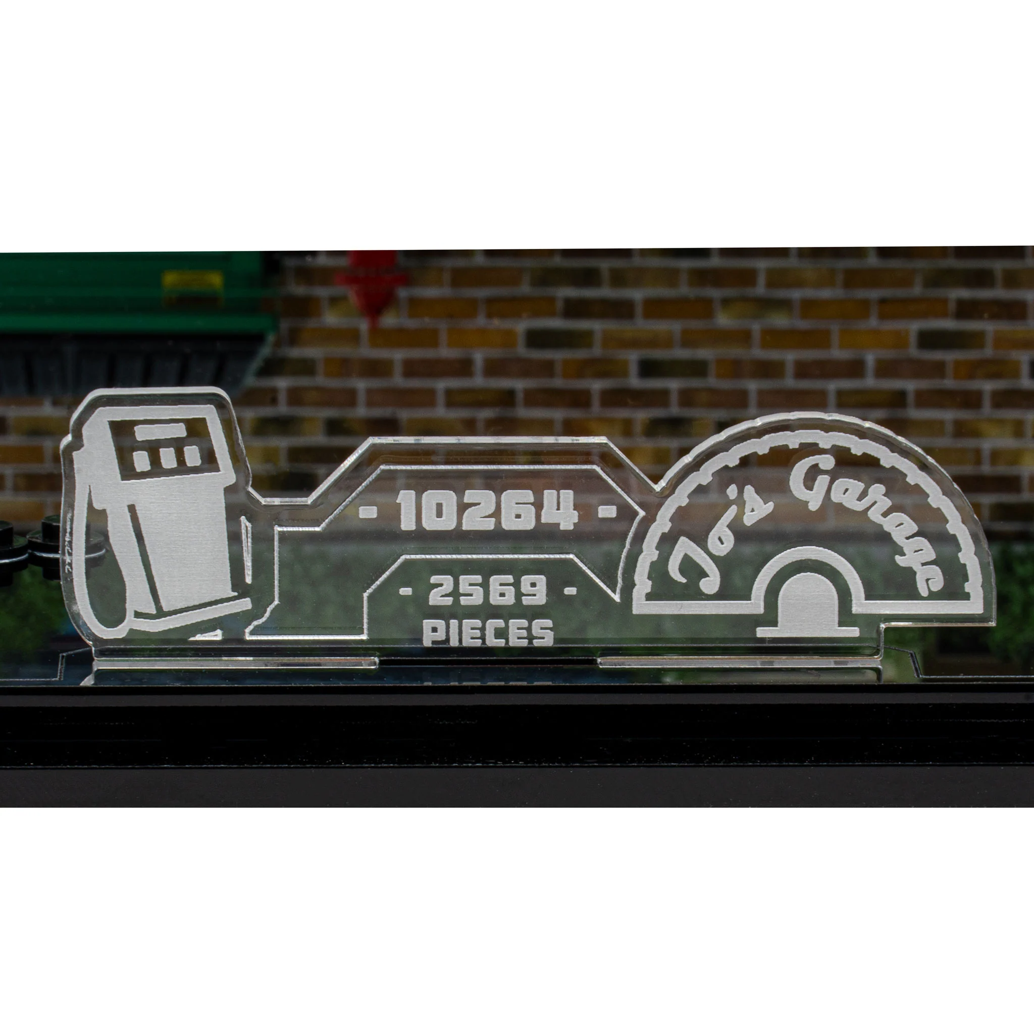 Display Case for LEGO® Corner Garage (10264) - Image 4