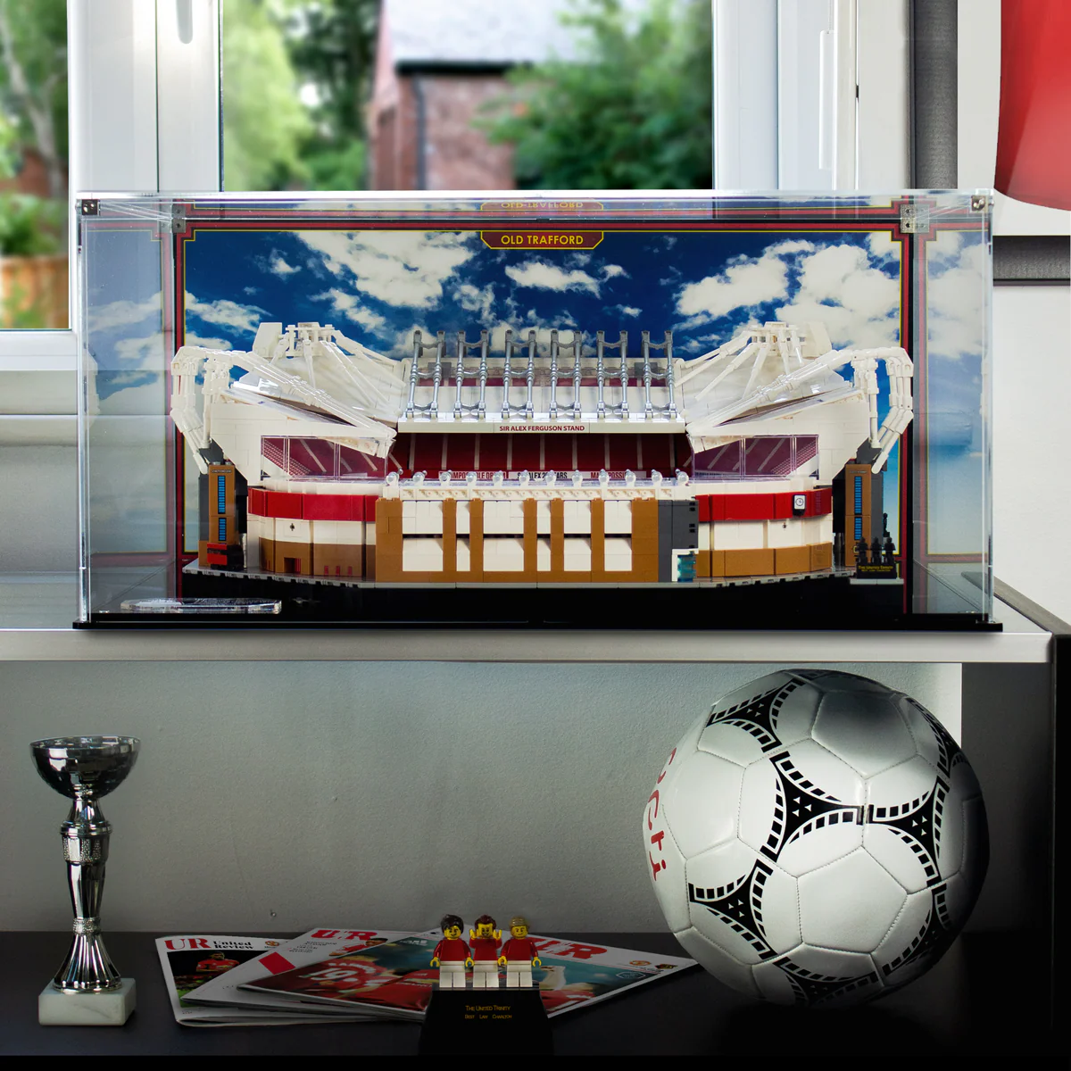 Display Case for LEGO® Creator Expert: Old Trafford (10272) - Image 7