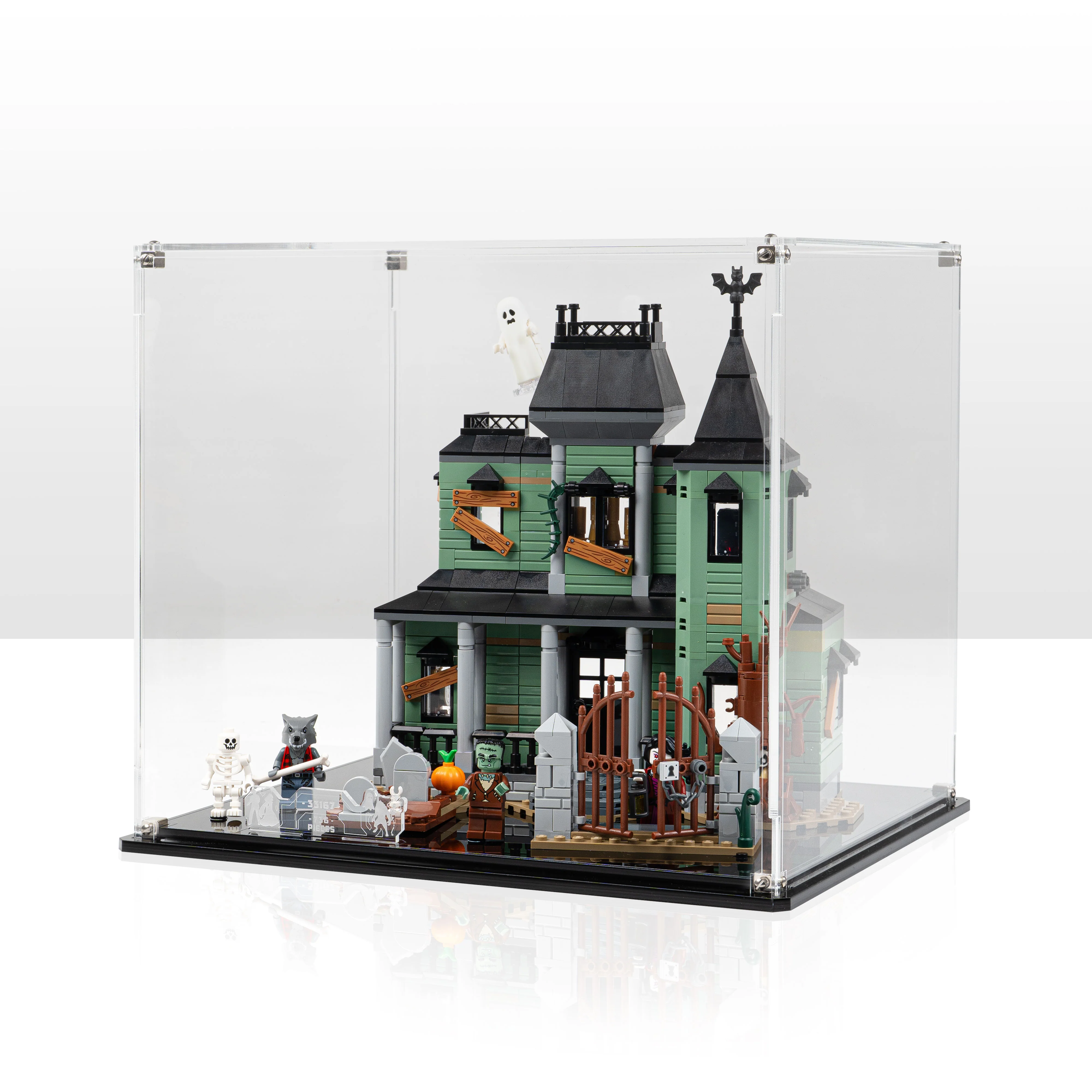 Display Case for LEGO® Creator: Haunted Mansion (31167) - Image 14