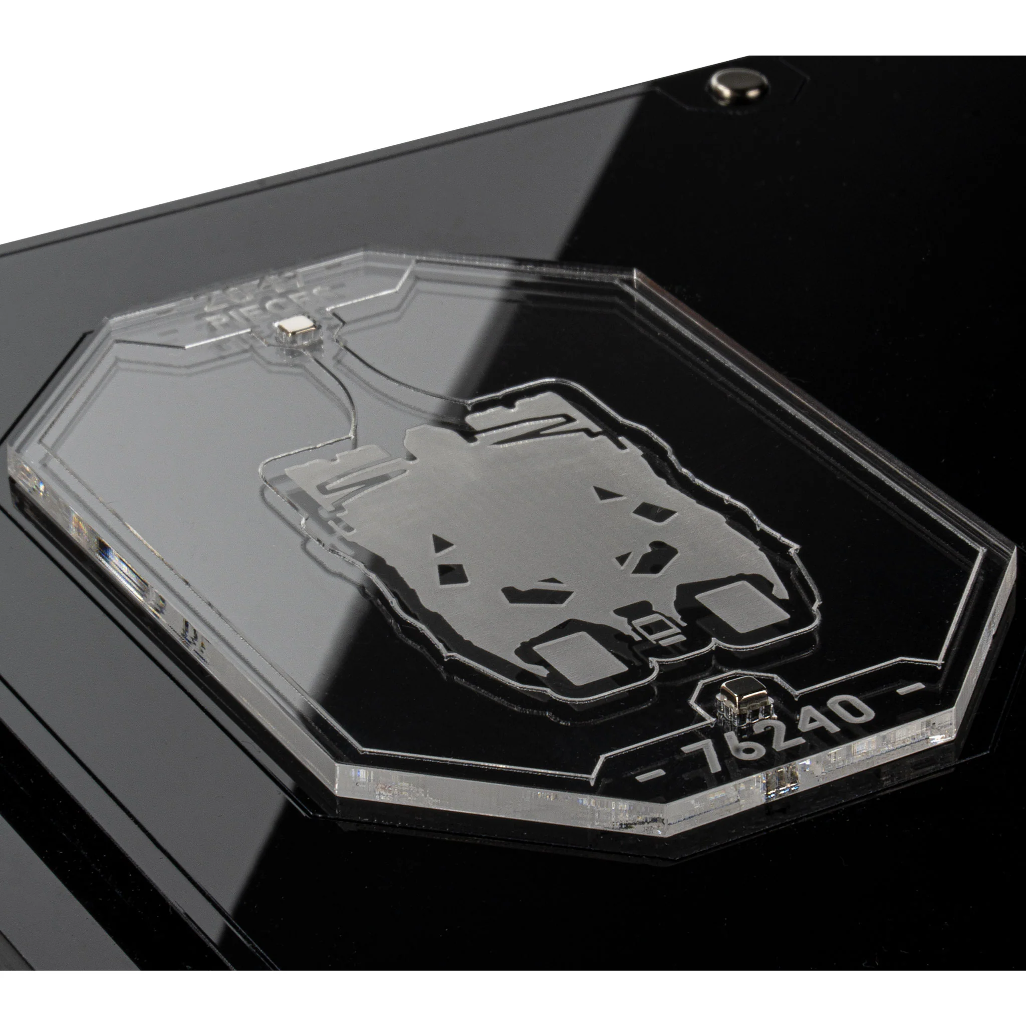 Display Case for LEGO® DC Batman™ Batmobile™ Tumbler (76240) - Image 10