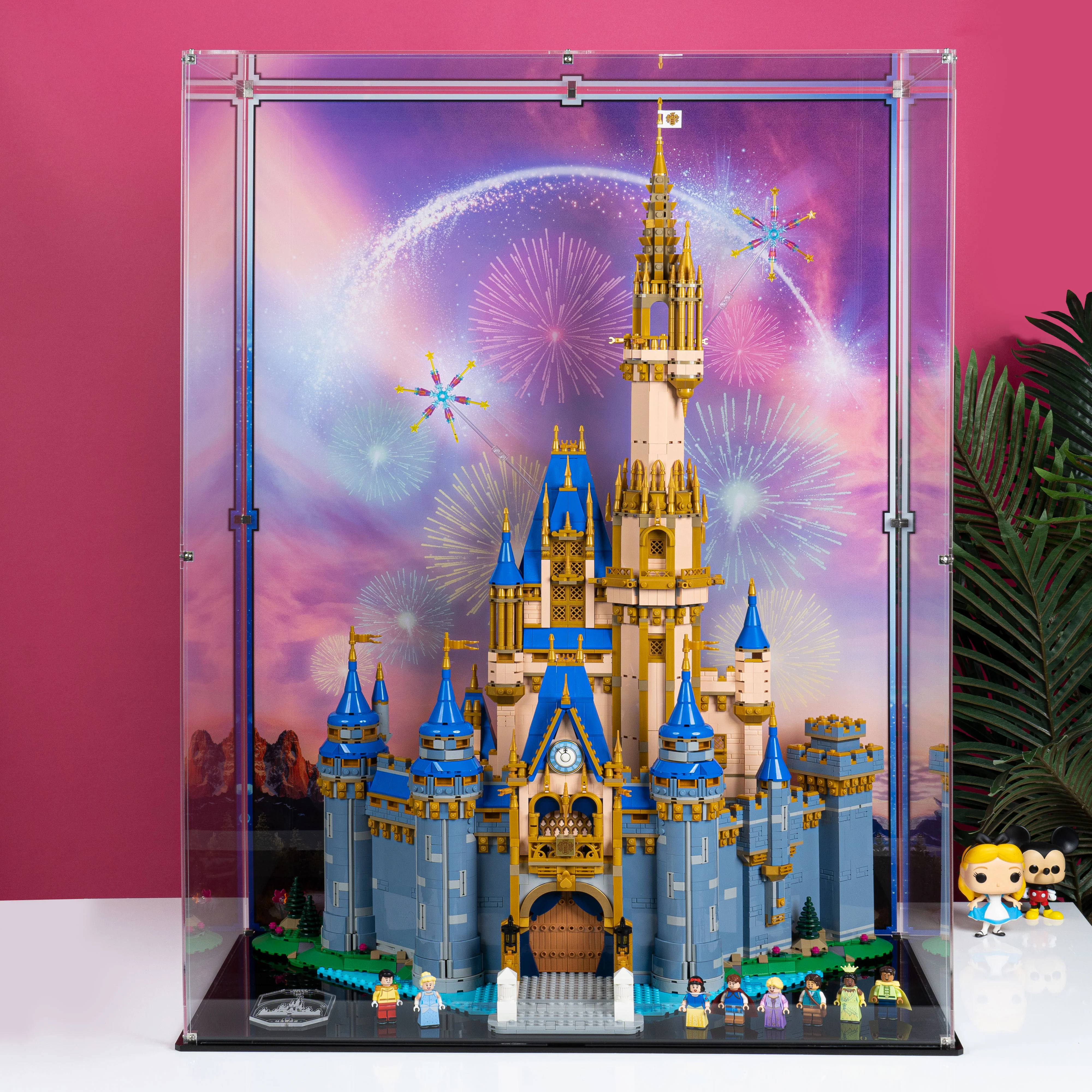 Display Case for LEGO® Disney Castle (43222) - Image 13