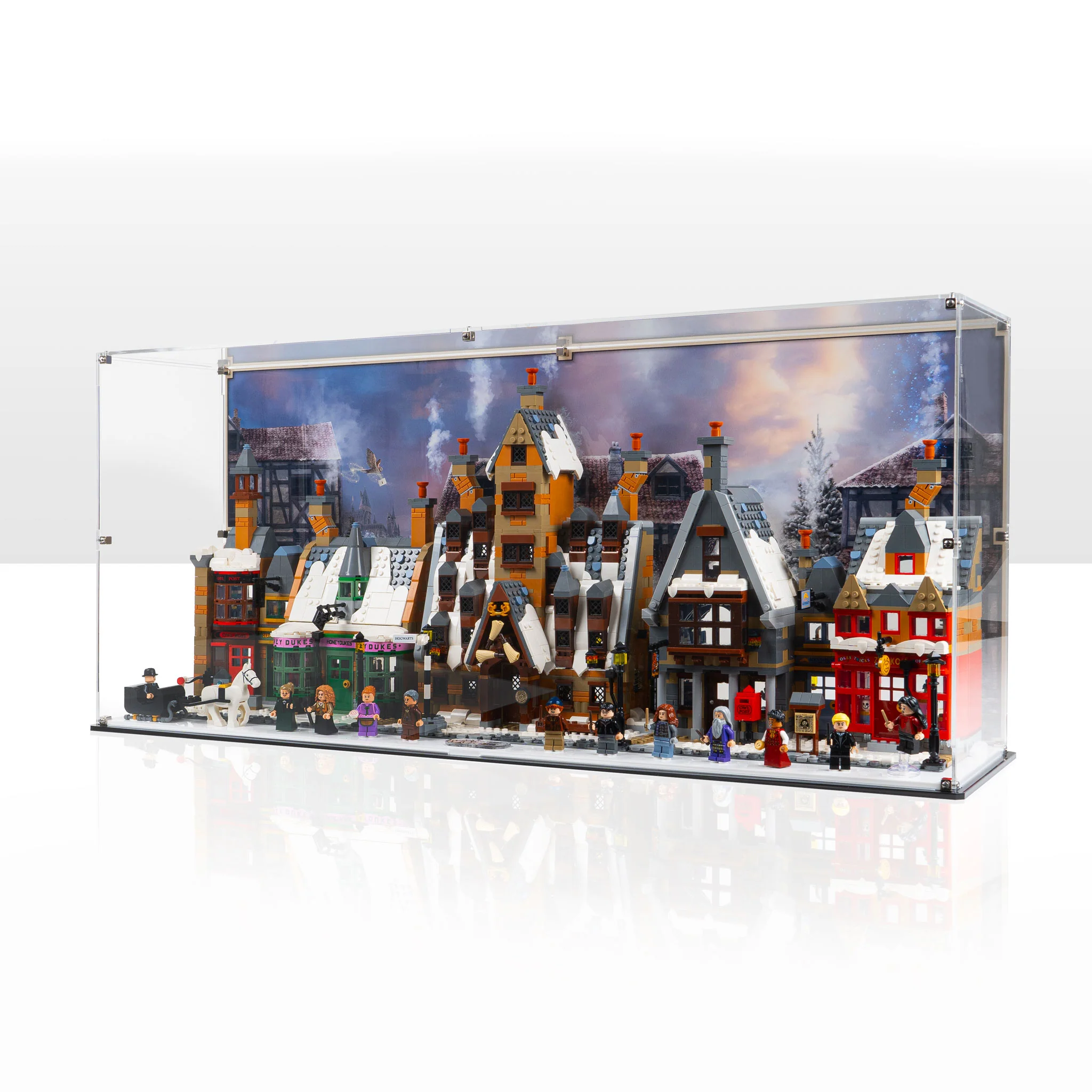 Display Case for LEGO® Harry Potter: Hogsmeade™ Village – Collectors' Edition (76457) - Image 6