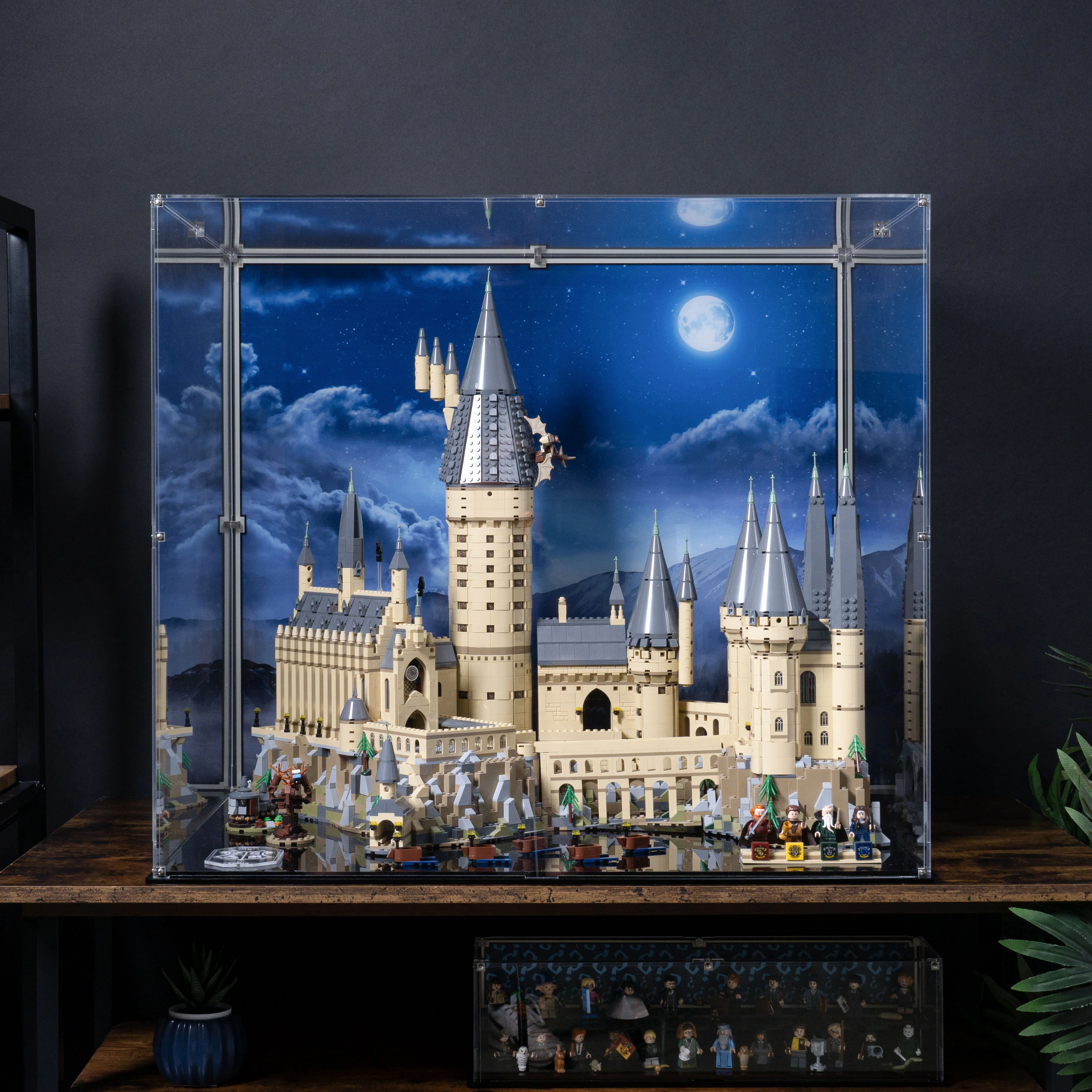 Display Case for LEGO® Harry Potter: Hogwarts Castle (71043) - Image 11