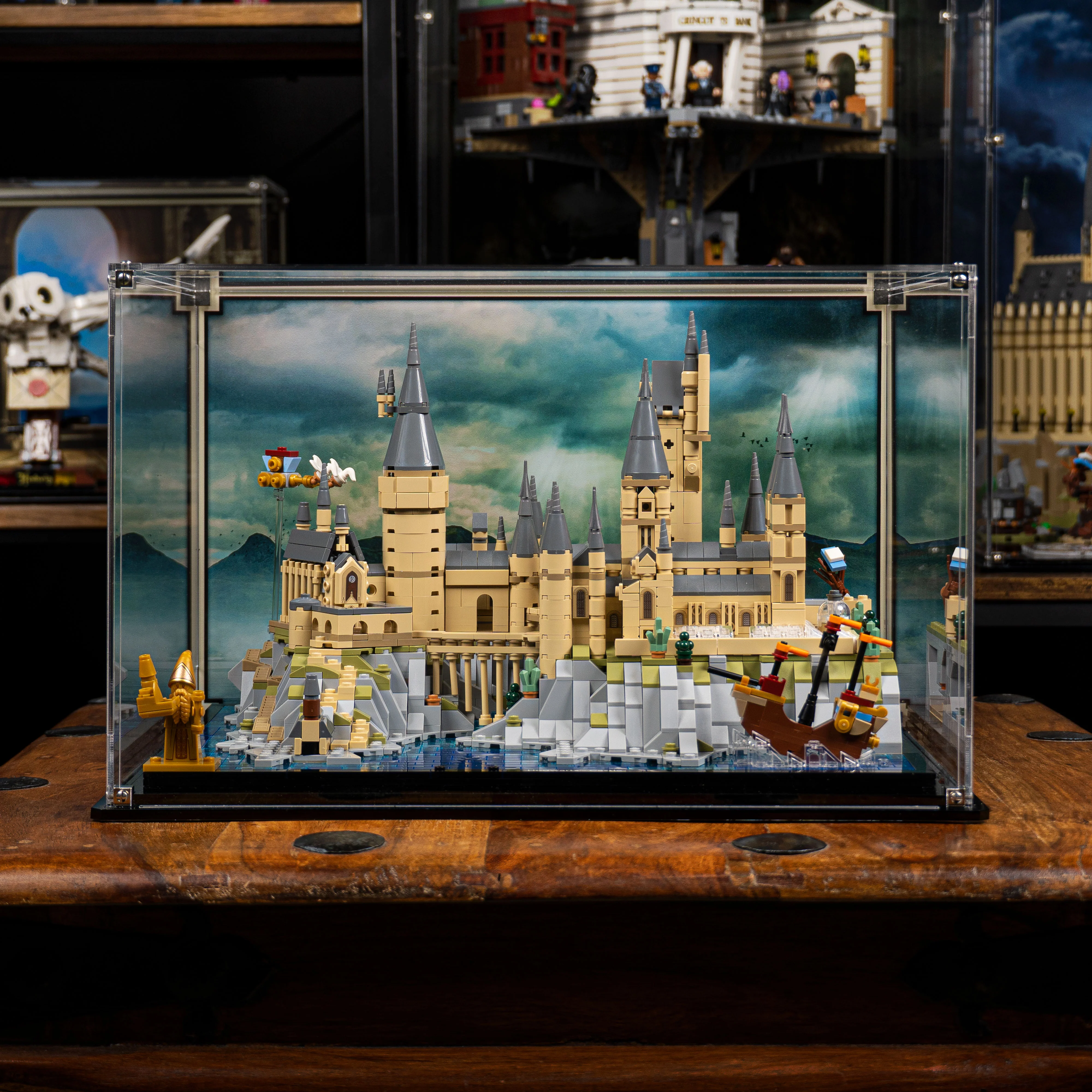 Display Case for LEGO® Harry Potter Hogwarts™ Castle and Grounds (76419) - Image 10