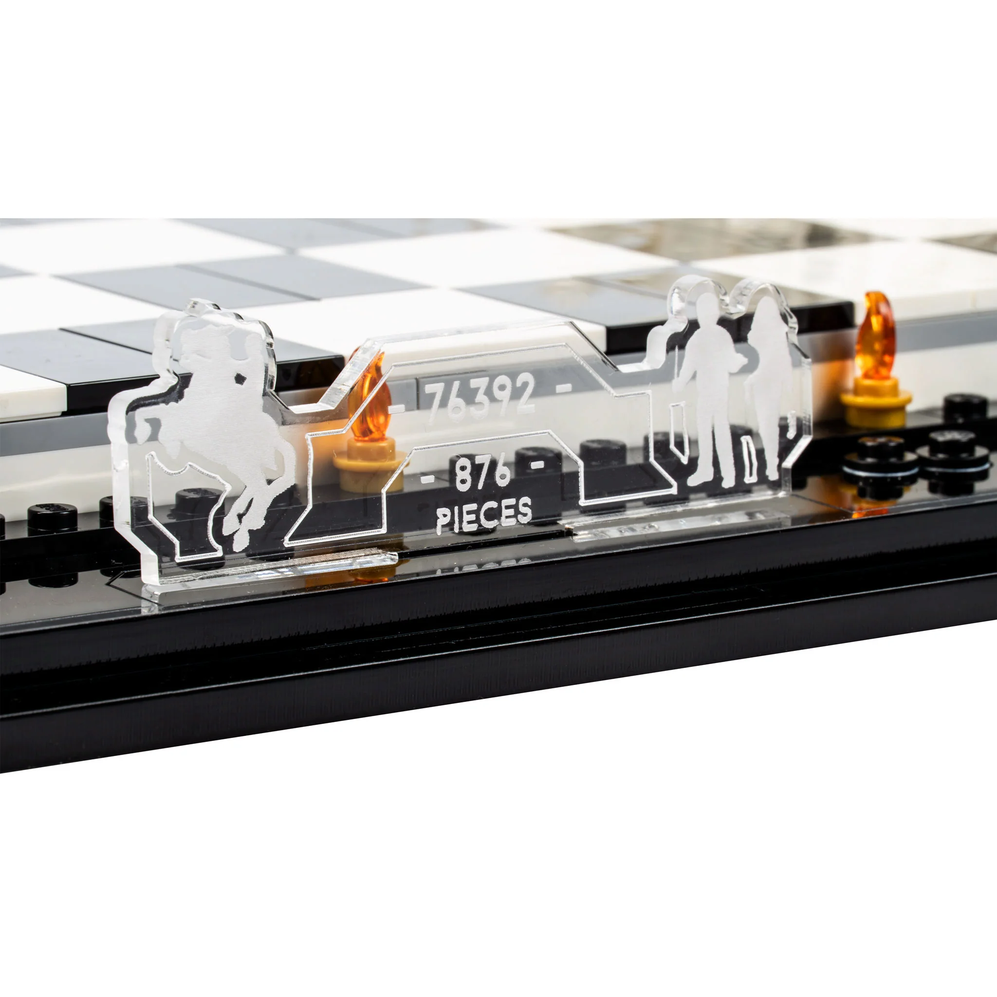 Display Case for LEGO® Harry Potter™: Hogwarts™ Wizard's Chess (76392) - Image 9