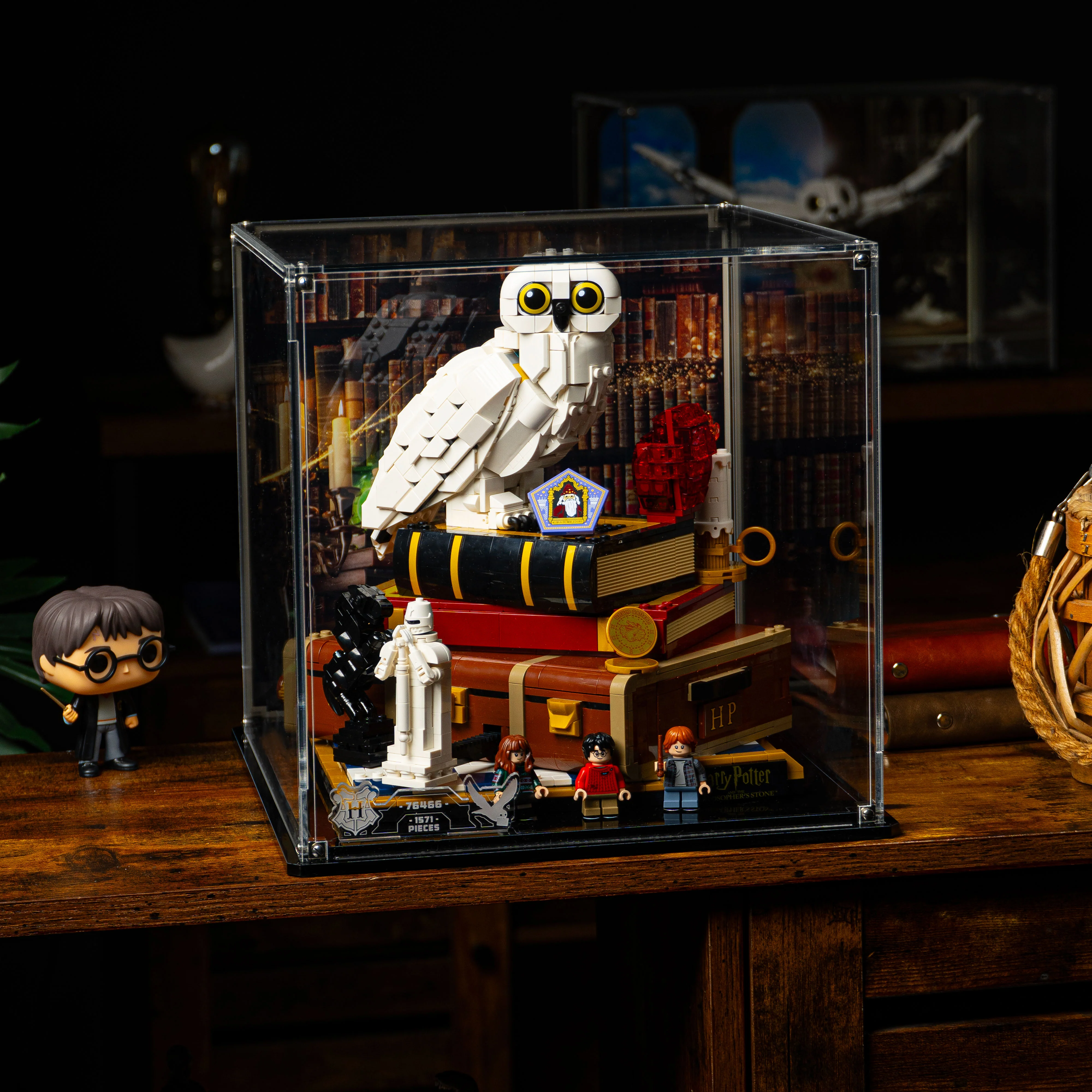 Display Case for LEGO® Harry Potter: Philosopher's Stone – Collectors' Edition (76466) - Image 2