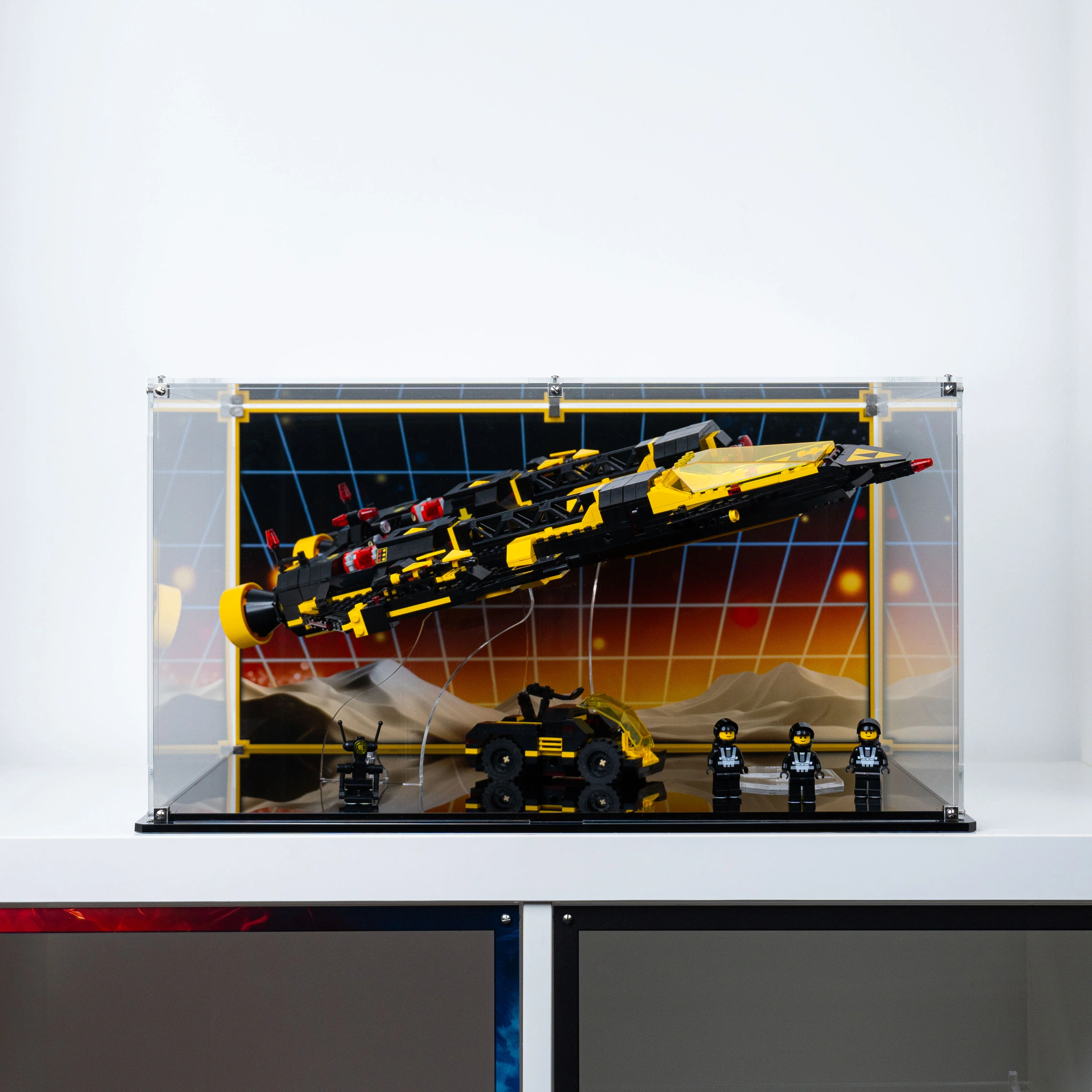 Display Case for LEGO® Icons: Blacktron Renegade (10355) - Image 7