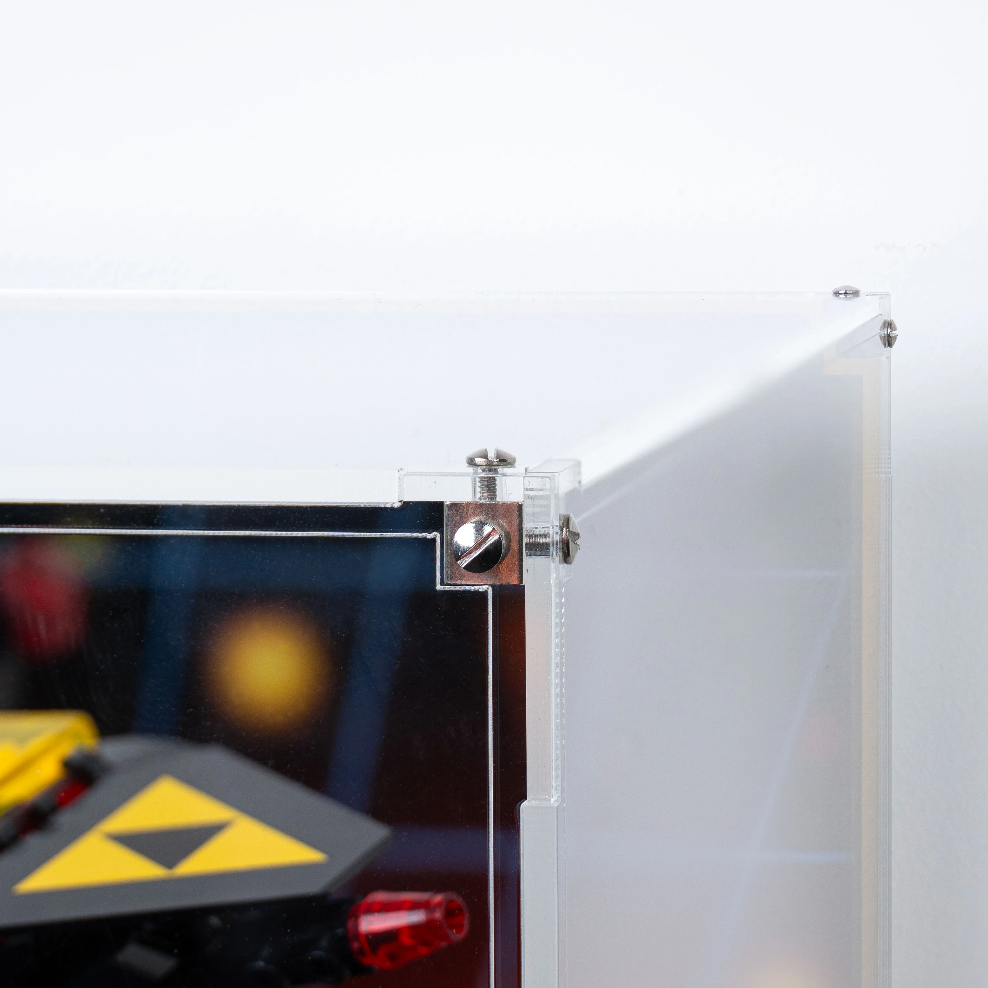 Display Case for LEGO® Icons: Blacktron Renegade (10355) - Image 9