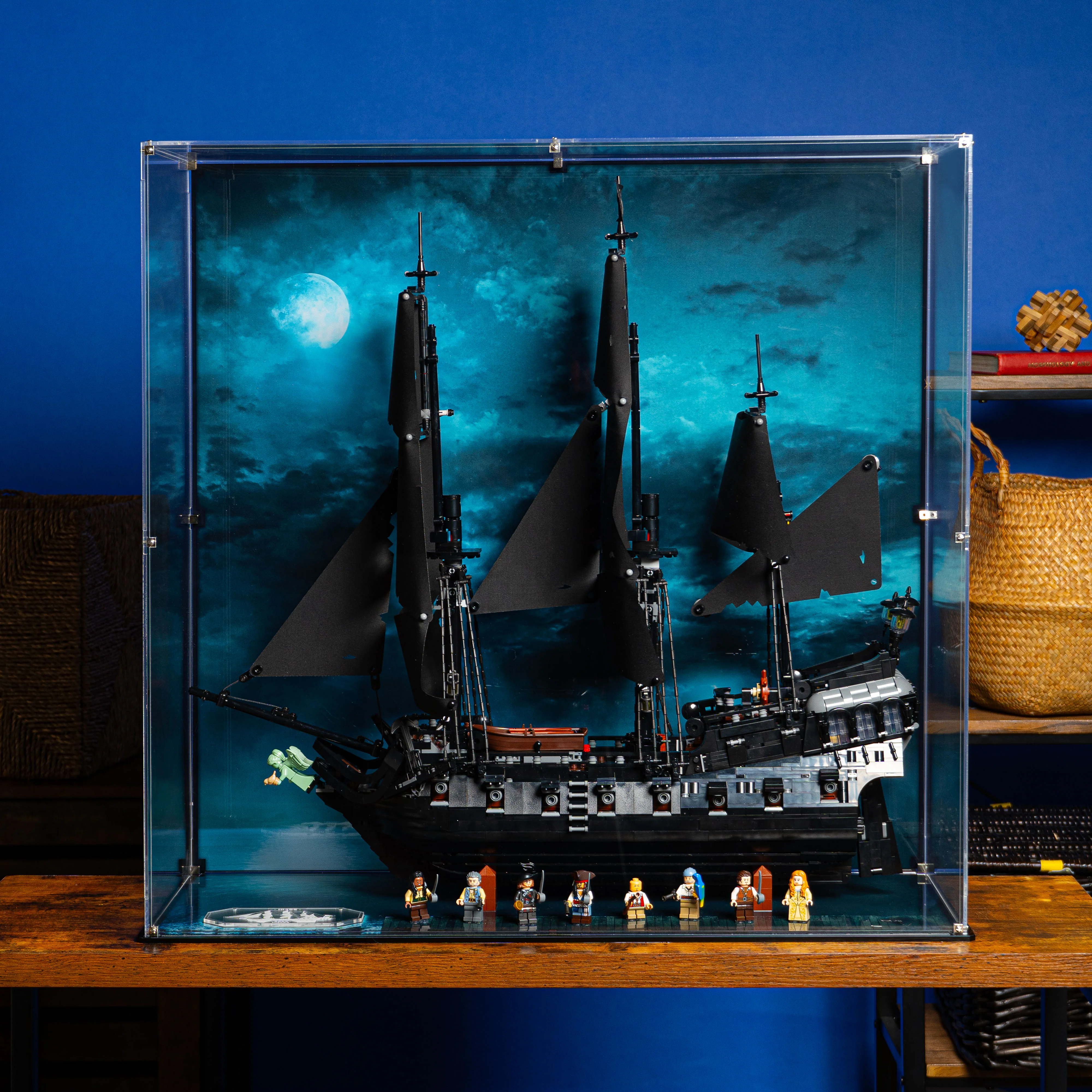 Display Case for LEGO® Icons: Captain Jack Sparrow's Pirate Ship (10365) - Image 2