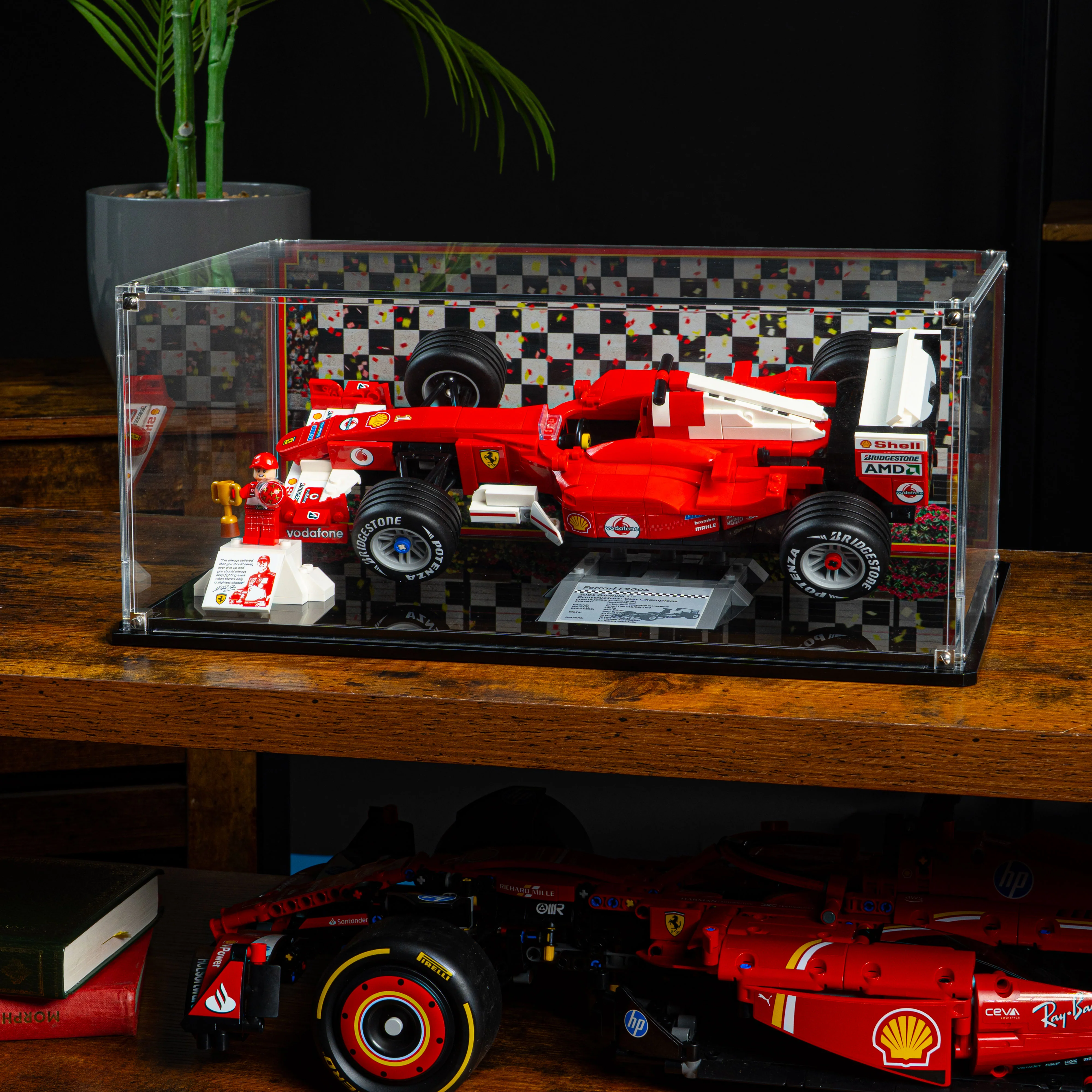 Display Case for LEGO® Icons: Ferrari F2004 & Michael Schumacher (11375) - Image 2