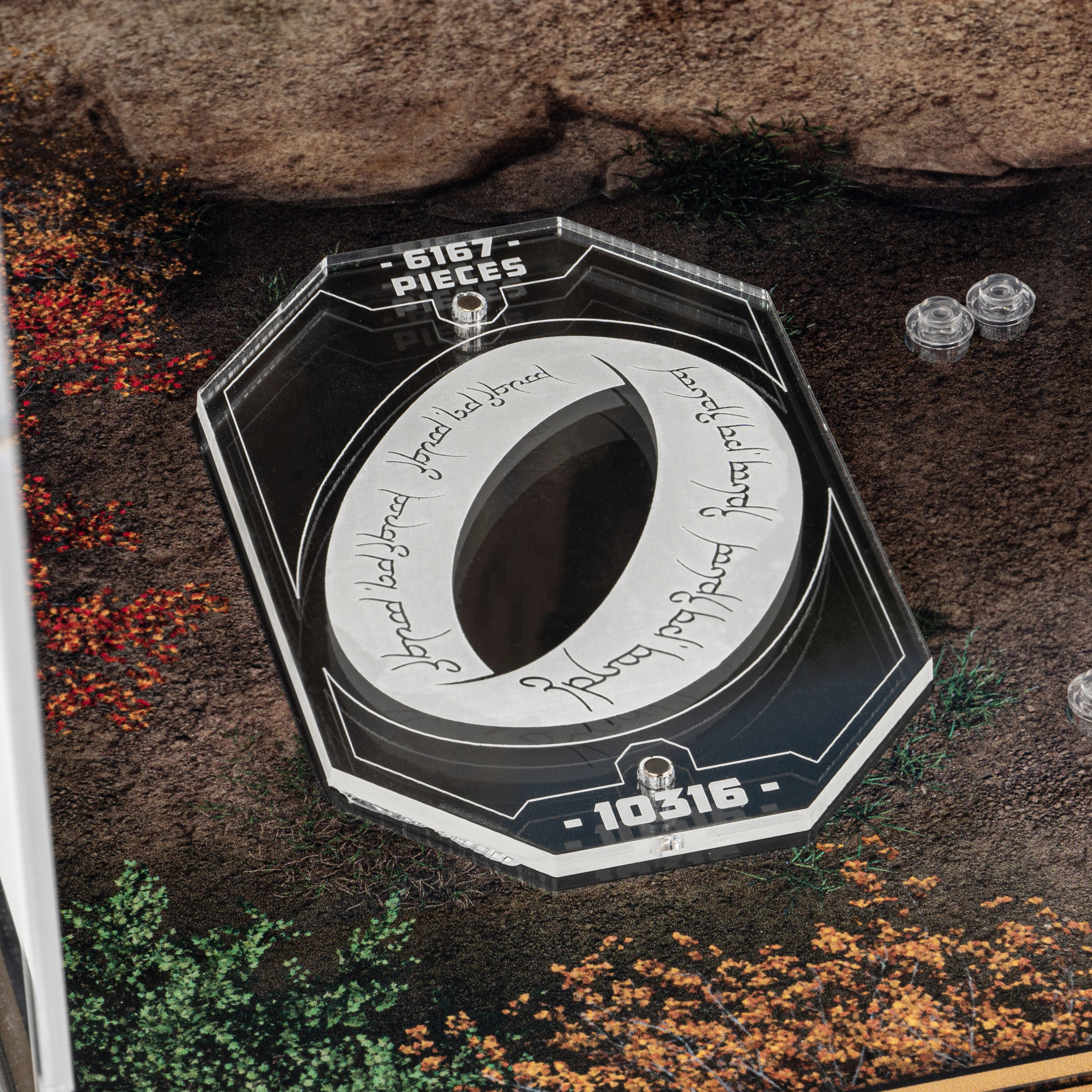Display Case for LEGO® Icons: Lord of the Rings Rivendell™ (10316) - Image 7