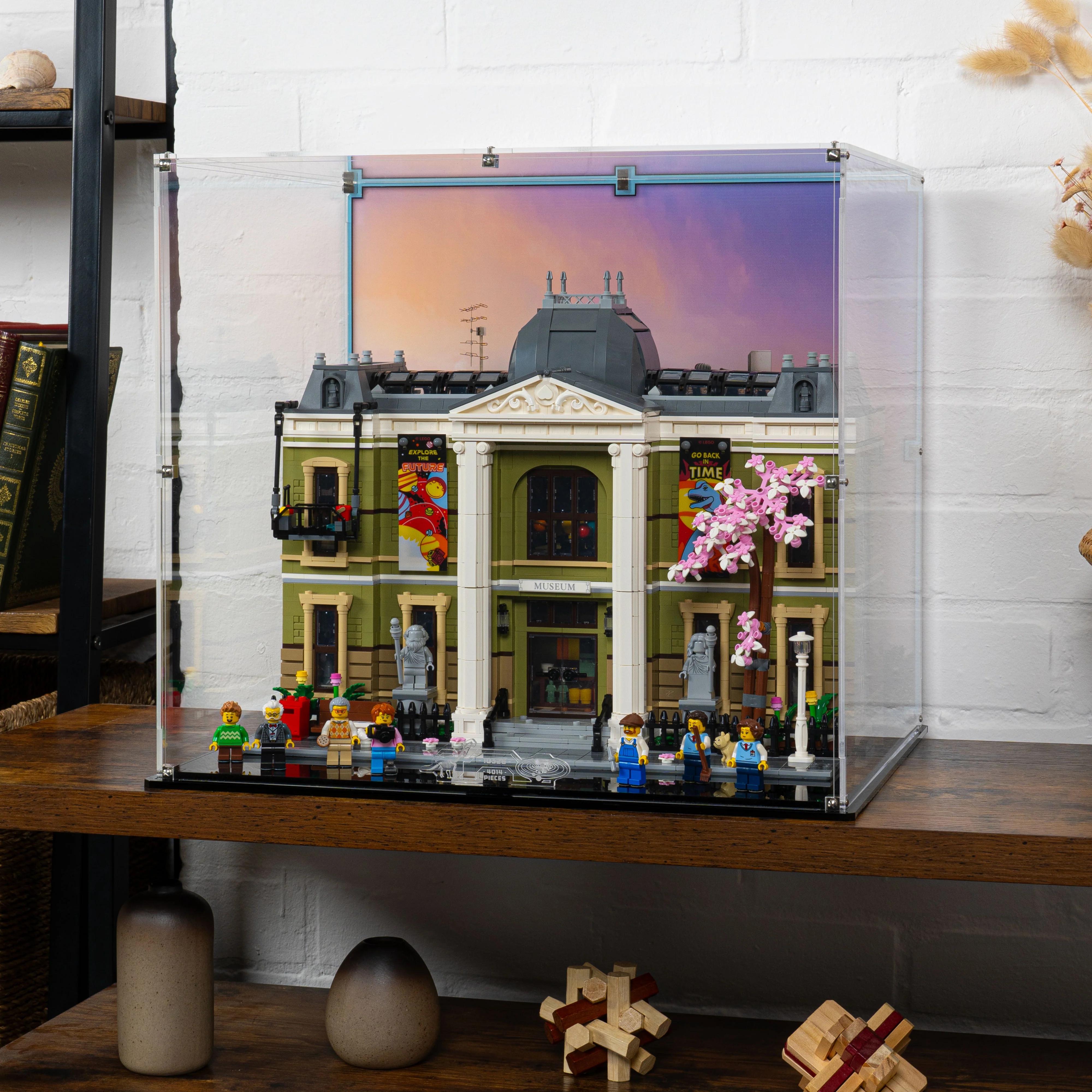 Display Case for LEGO® Icons: Natural History Museum (10326) - Image 7