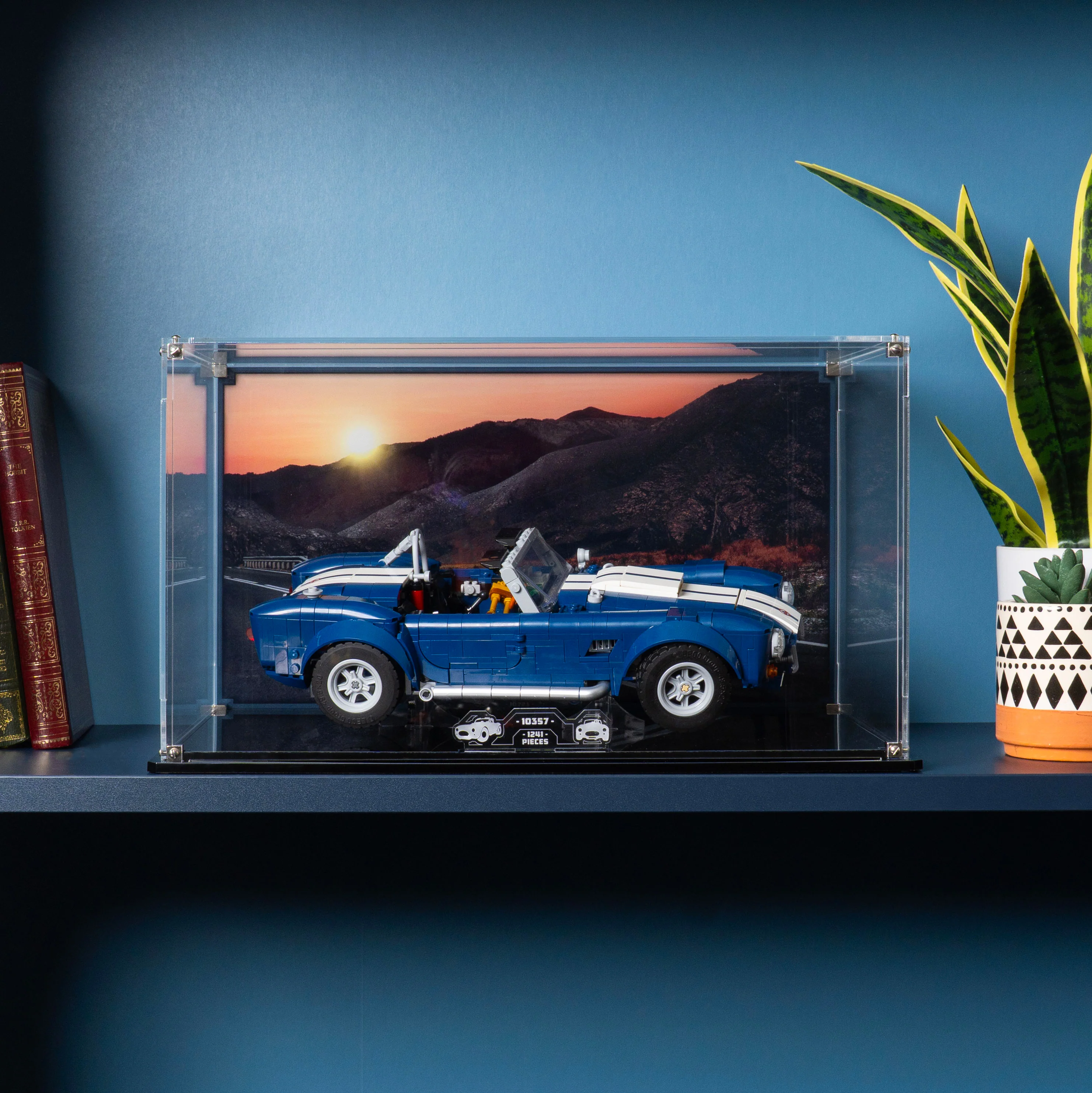 Display Case for LEGO® Icons: Shelby Cobra 427 S/C (10357) - Image 2