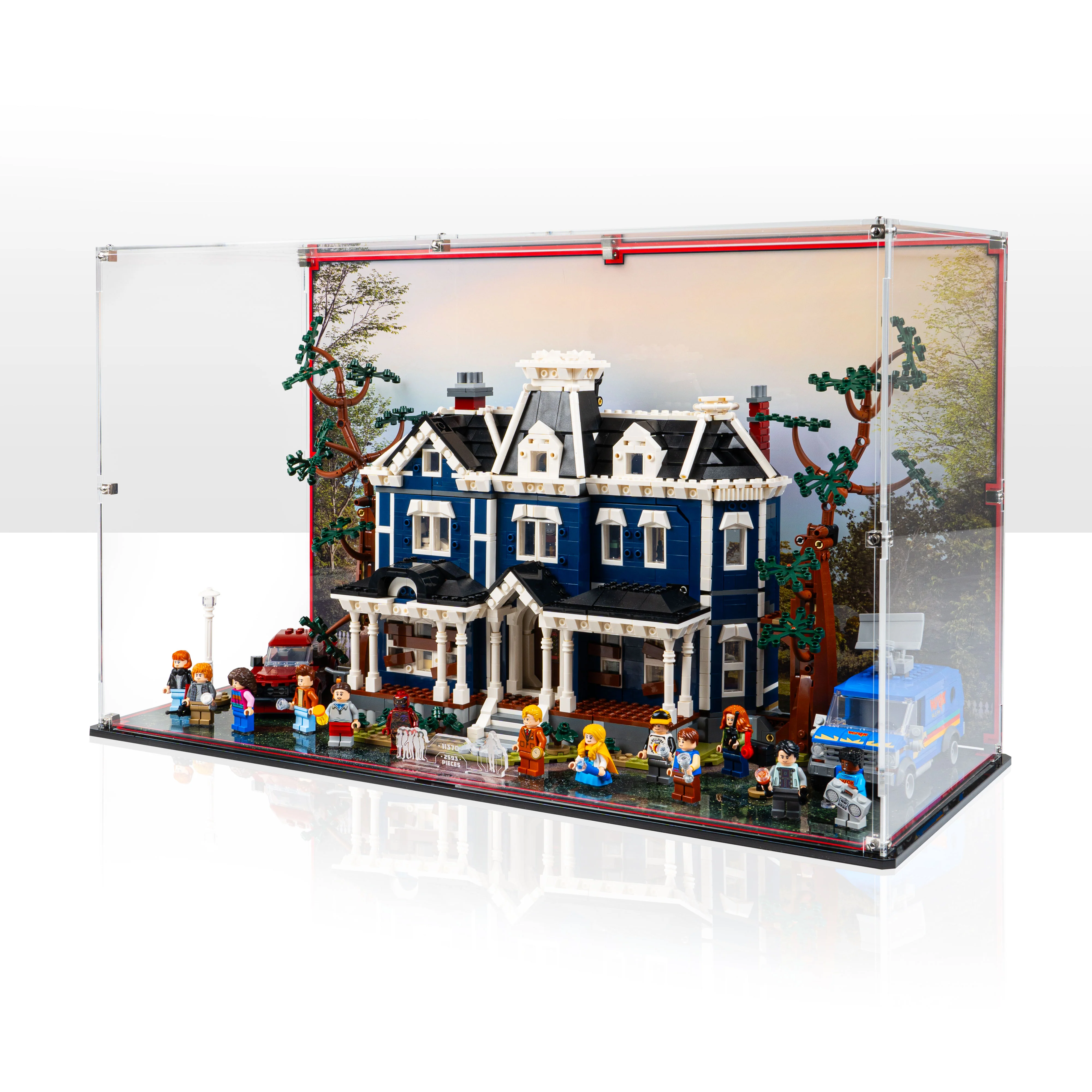 Display Case for LEGO® Icons: Stranger Things: The Creel House (11370) - Image 2