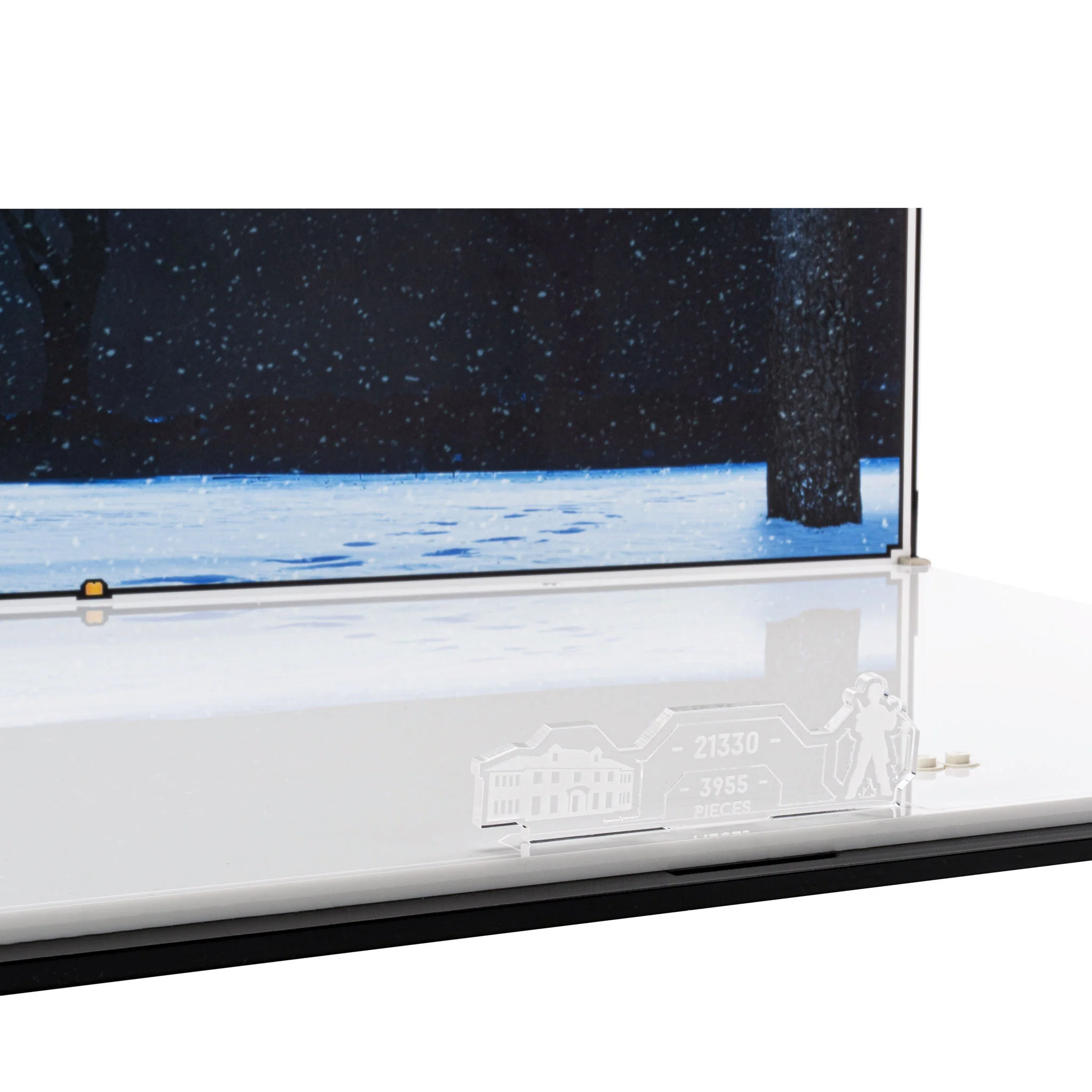 Display Case for LEGO® Ideas Home Alone (21330) - Image 4