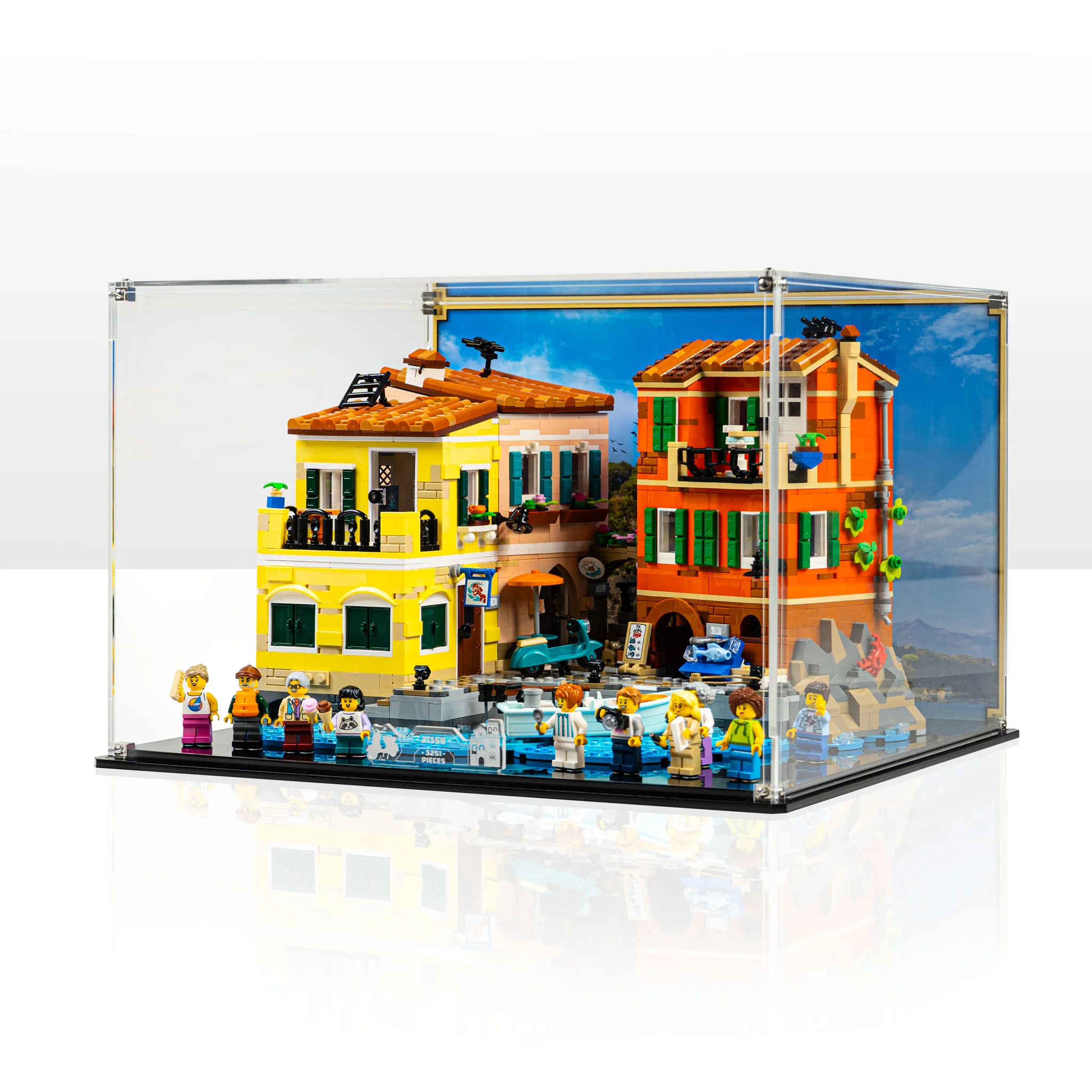 Display Case for LEGO® Ideas: Italian Riviera (21359) - Image 8