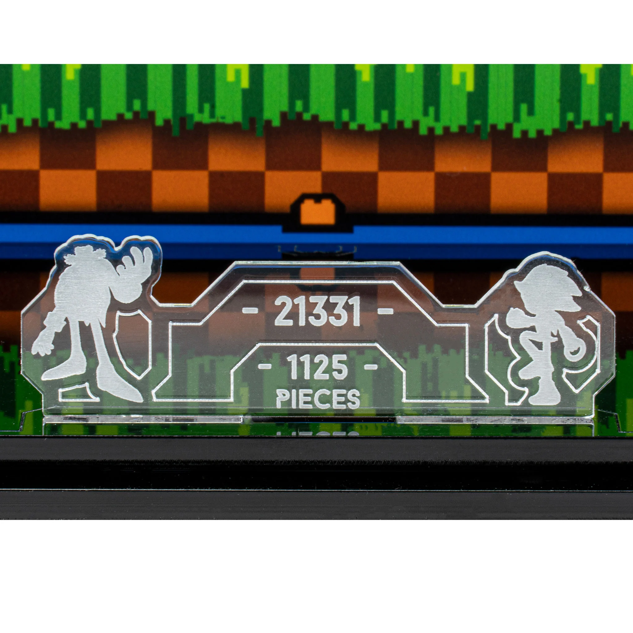 Display Case for LEGO® IDEAS: Sonic the Hedgehog™ – Green Hill Zone (21331) - Image 4