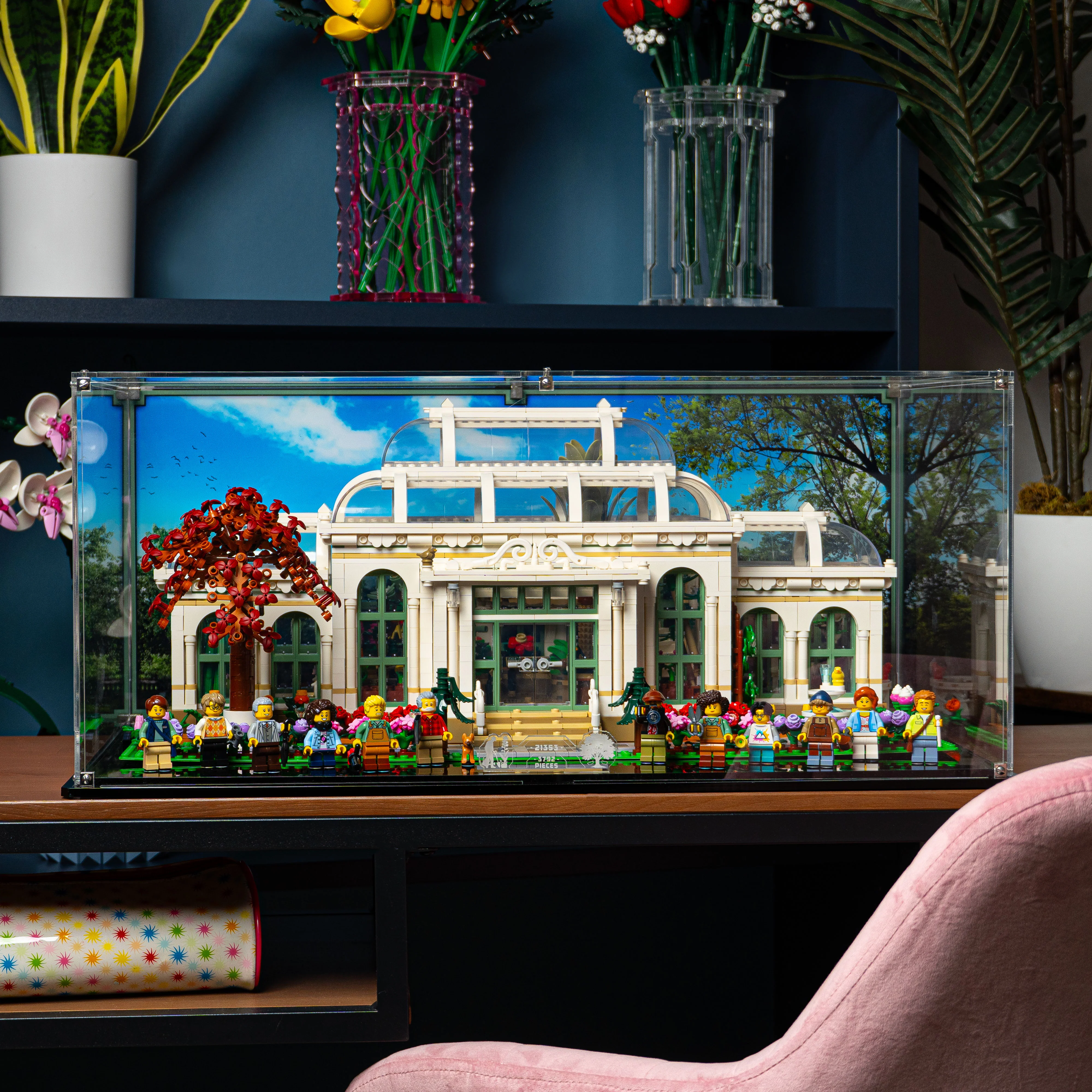 Display Case for LEGO Ideas: The Botanical Garden (21353) - Image 8
