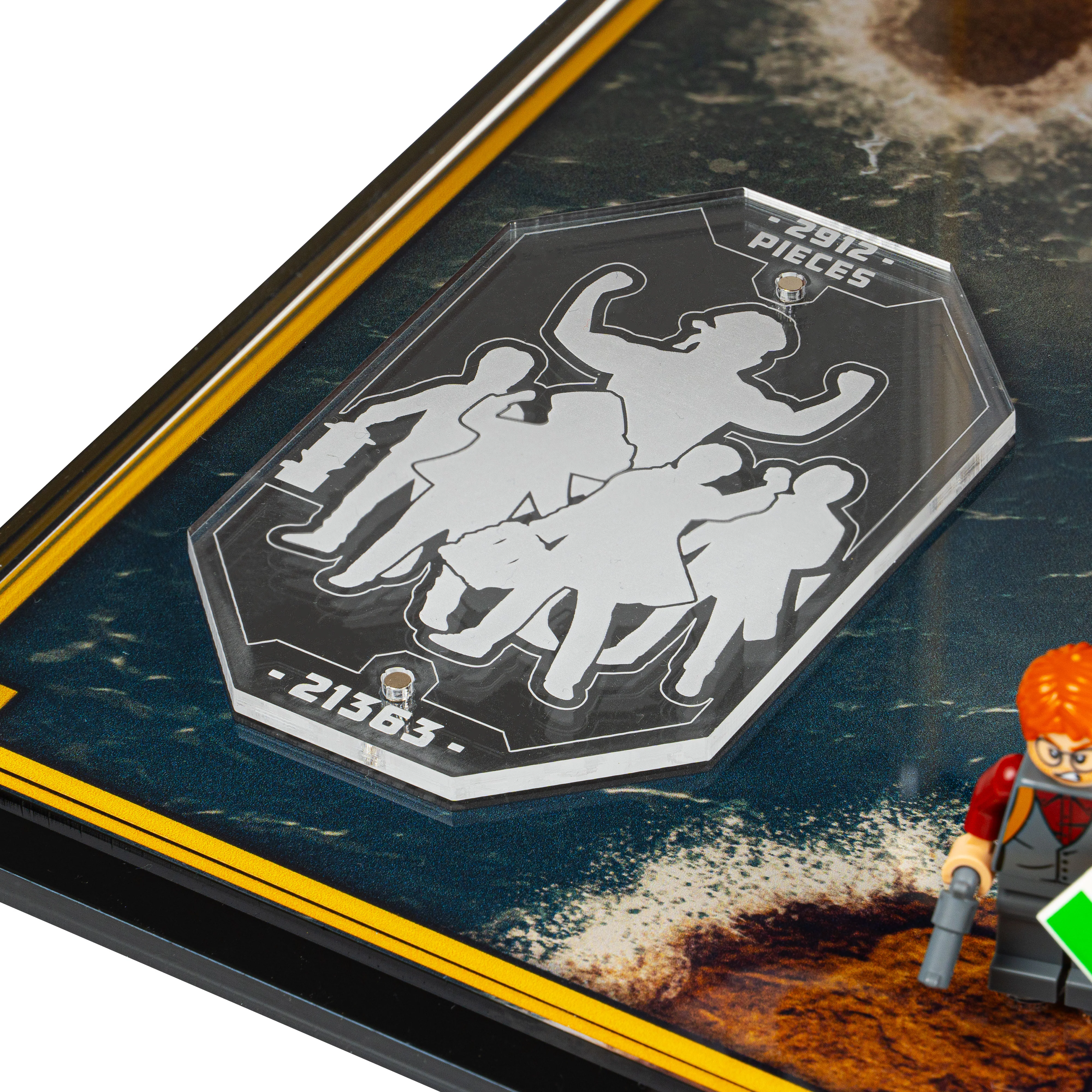 Display Case for LEGO® Ideas: The Goonies (21363) - Image 14
