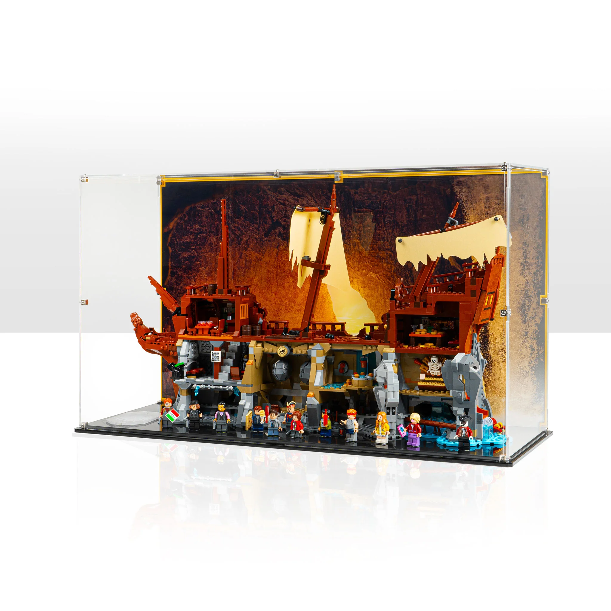Display Case for LEGO® Ideas: The Goonies (21363) - Image 5