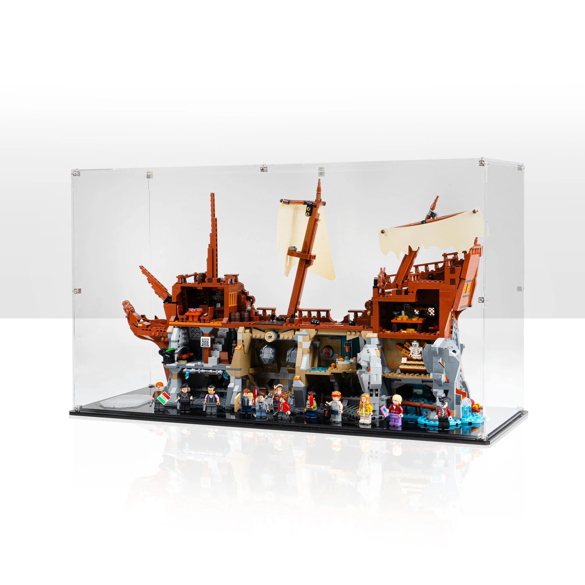 Display Case for LEGO® Ideas: The Goonies (21363) - Image 9