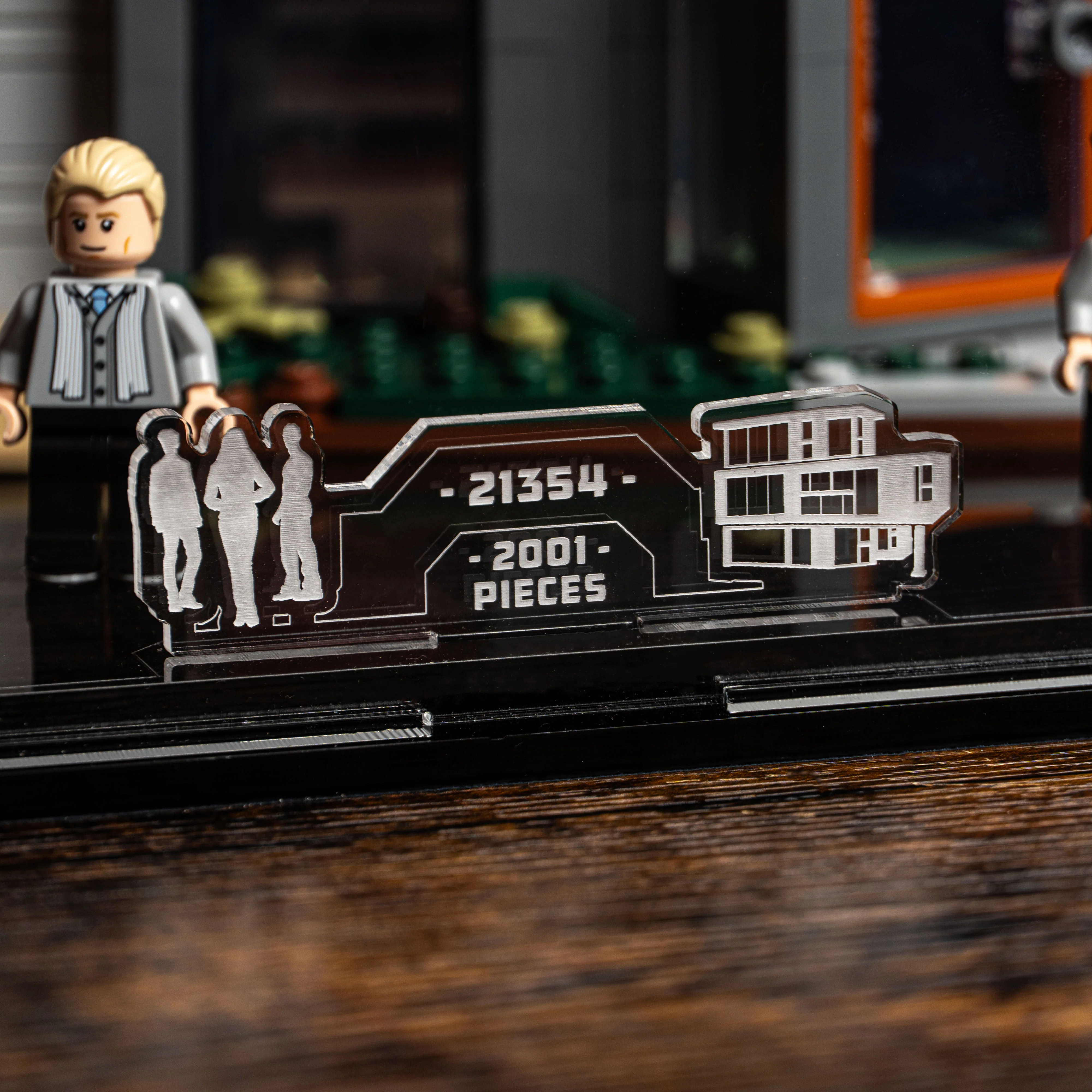 Display Case for LEGO® Ideas: Twilight The Cullen House (21354) - Image 21