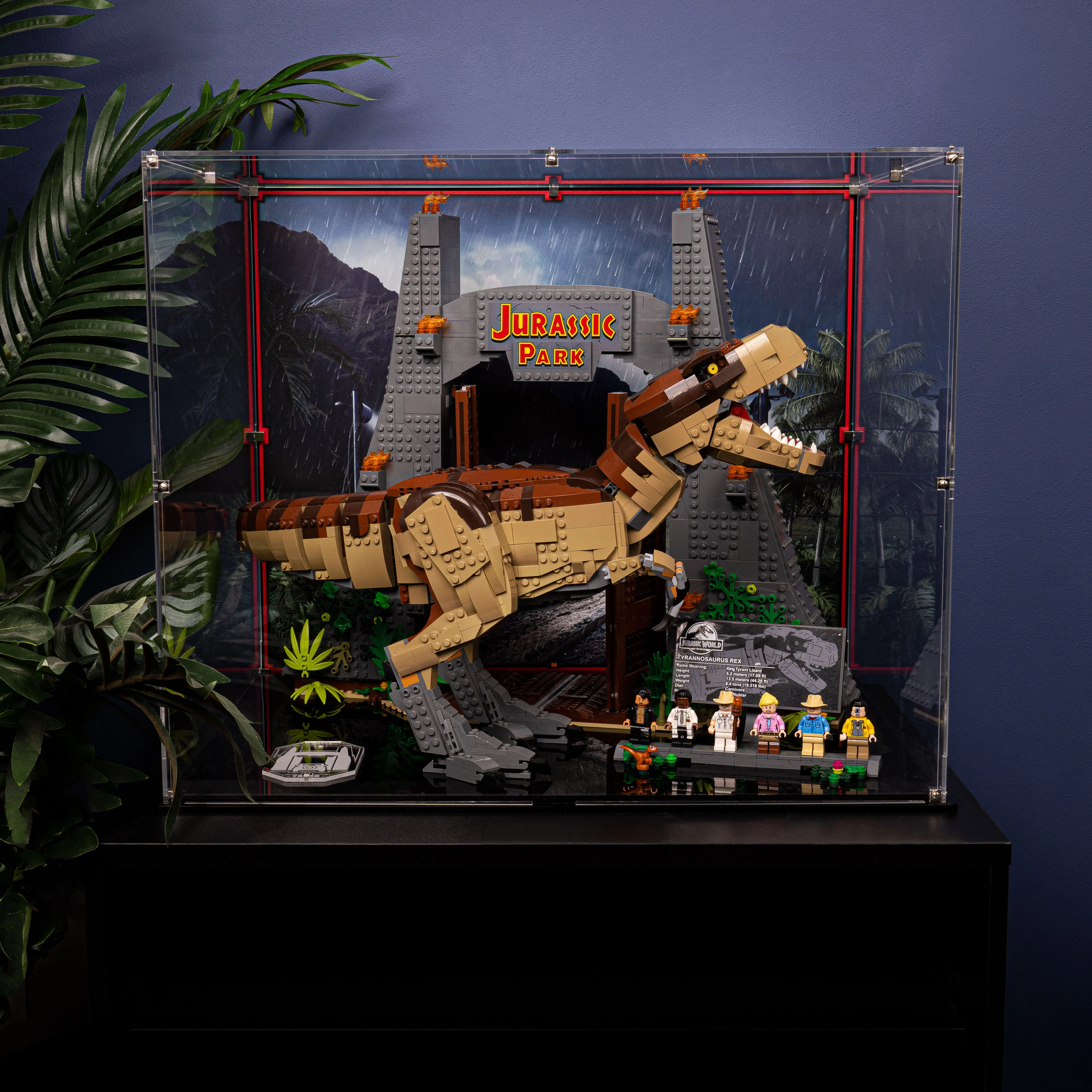 Display Case for LEGO® Jurassic Park: T. rex Rampage (75936) - Image 11