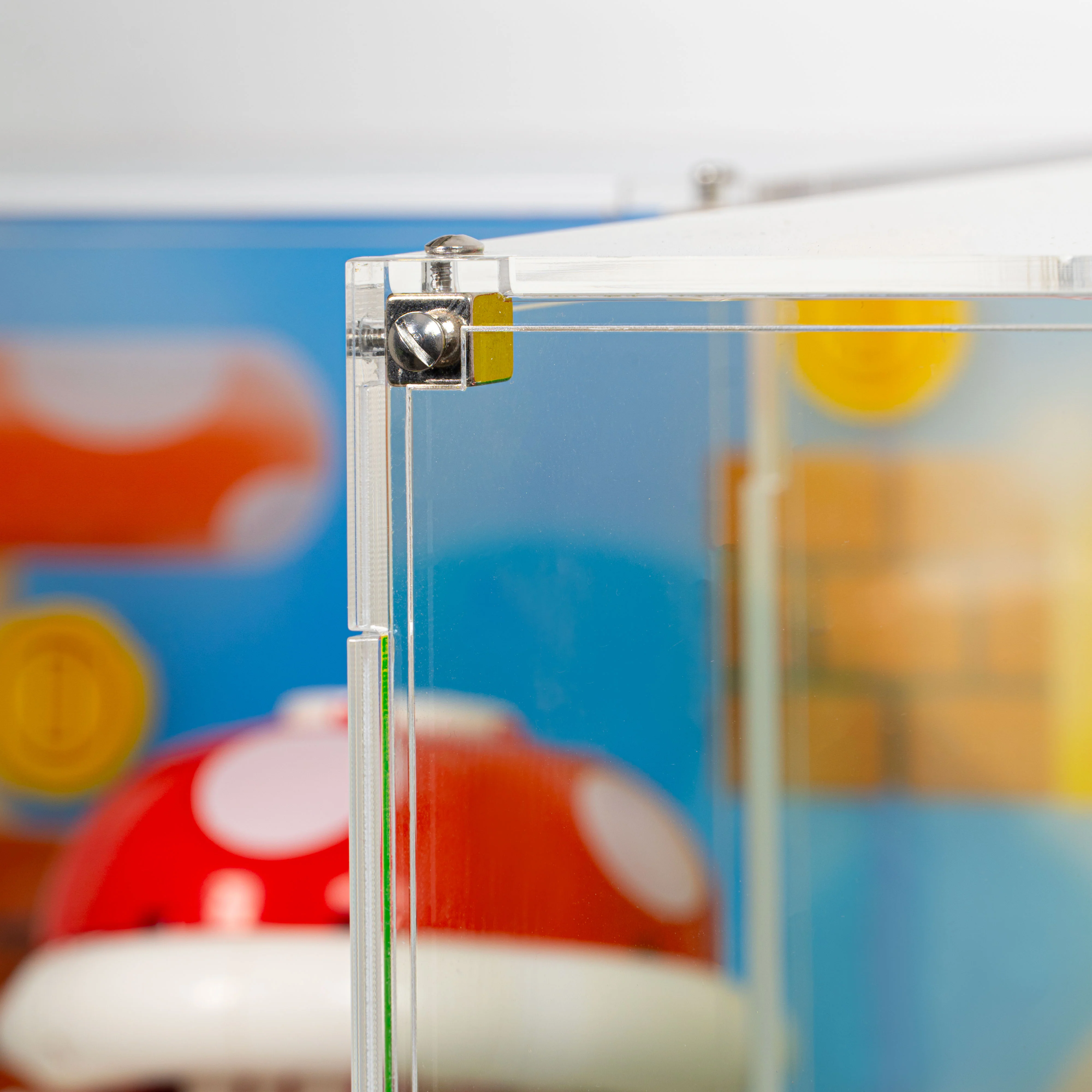 Display Case for LEGO® Mario Kart™ Mario & Standard Kart (72037) - Image 10