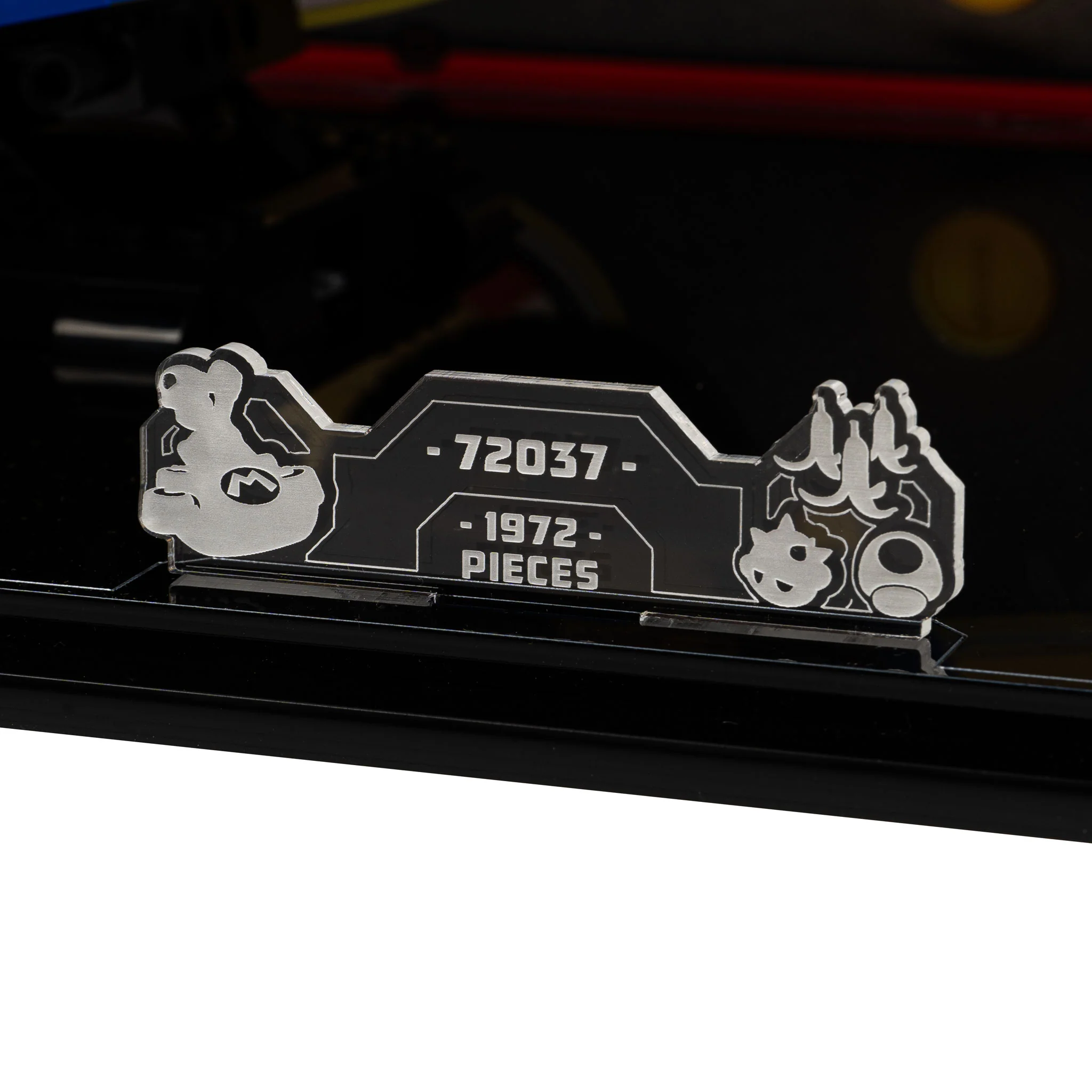 Display Case for LEGO® Mario Kart™ Mario & Standard Kart (72037) - Image 9