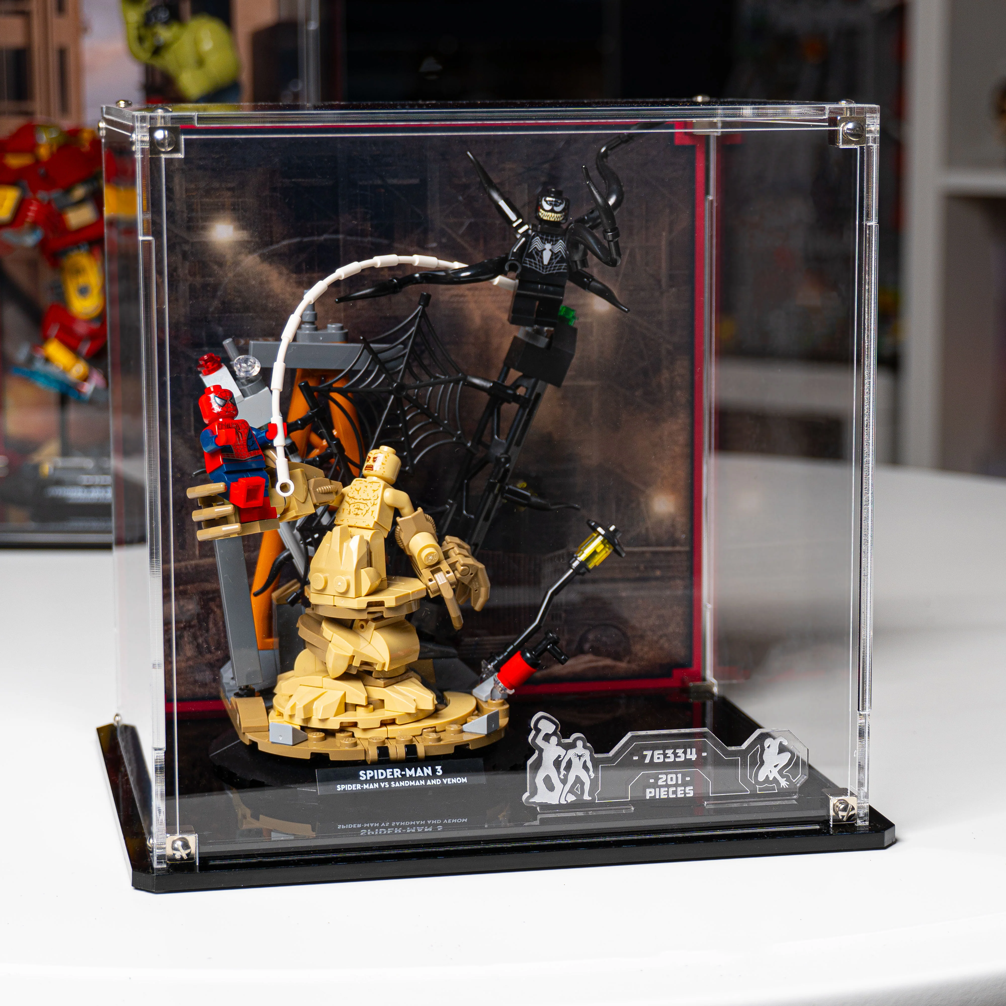 Display Case for LEGO® Marvel: Epic Battle: Spider-Man vs. Sandman (76334) - Image 2