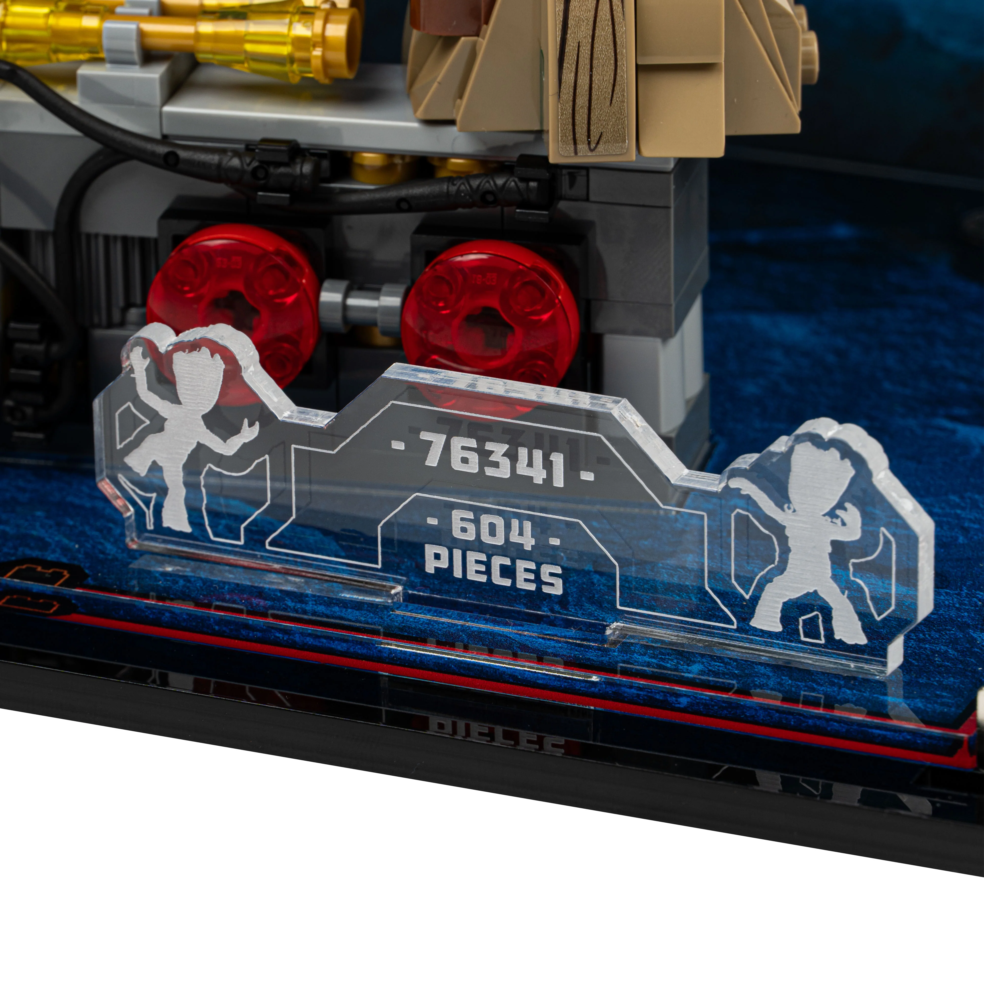 Display Case for LEGO® Marvel: Ravager Jumpsuit Groot (76341) - Image 8