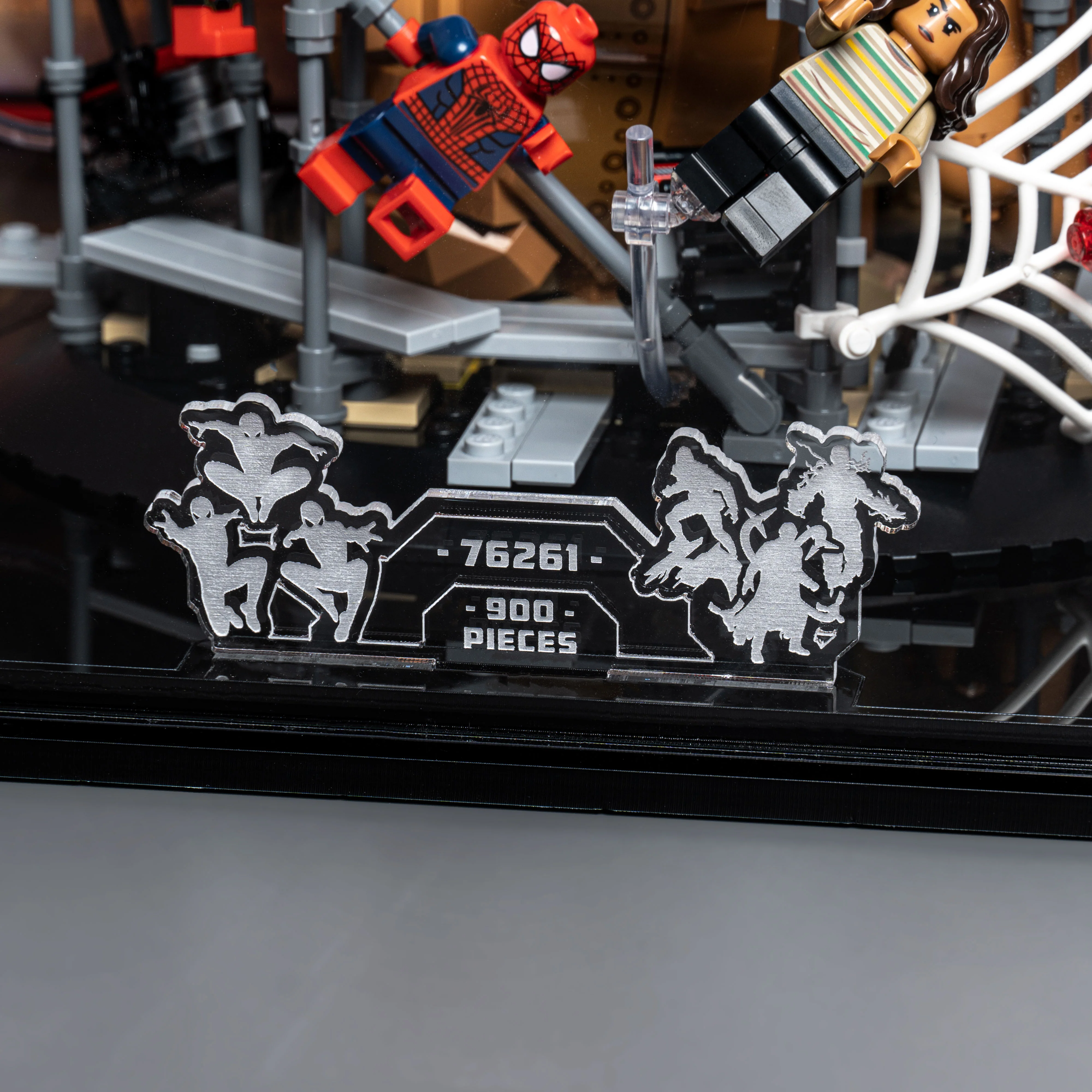 Display Case for LEGO® Marvel Spider-Man Final Battle (76261) - Image 13