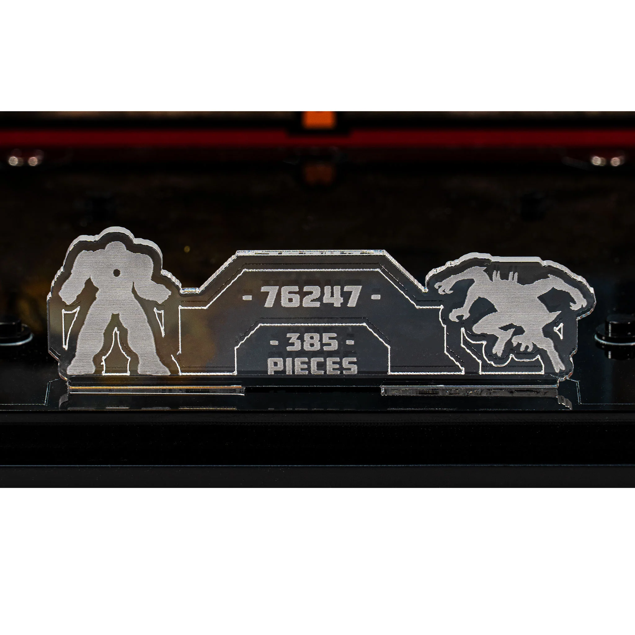 Display Case for LEGO® Marvel: The Hulkbuster: The Battle of Wakanda (76247) - Image 4
