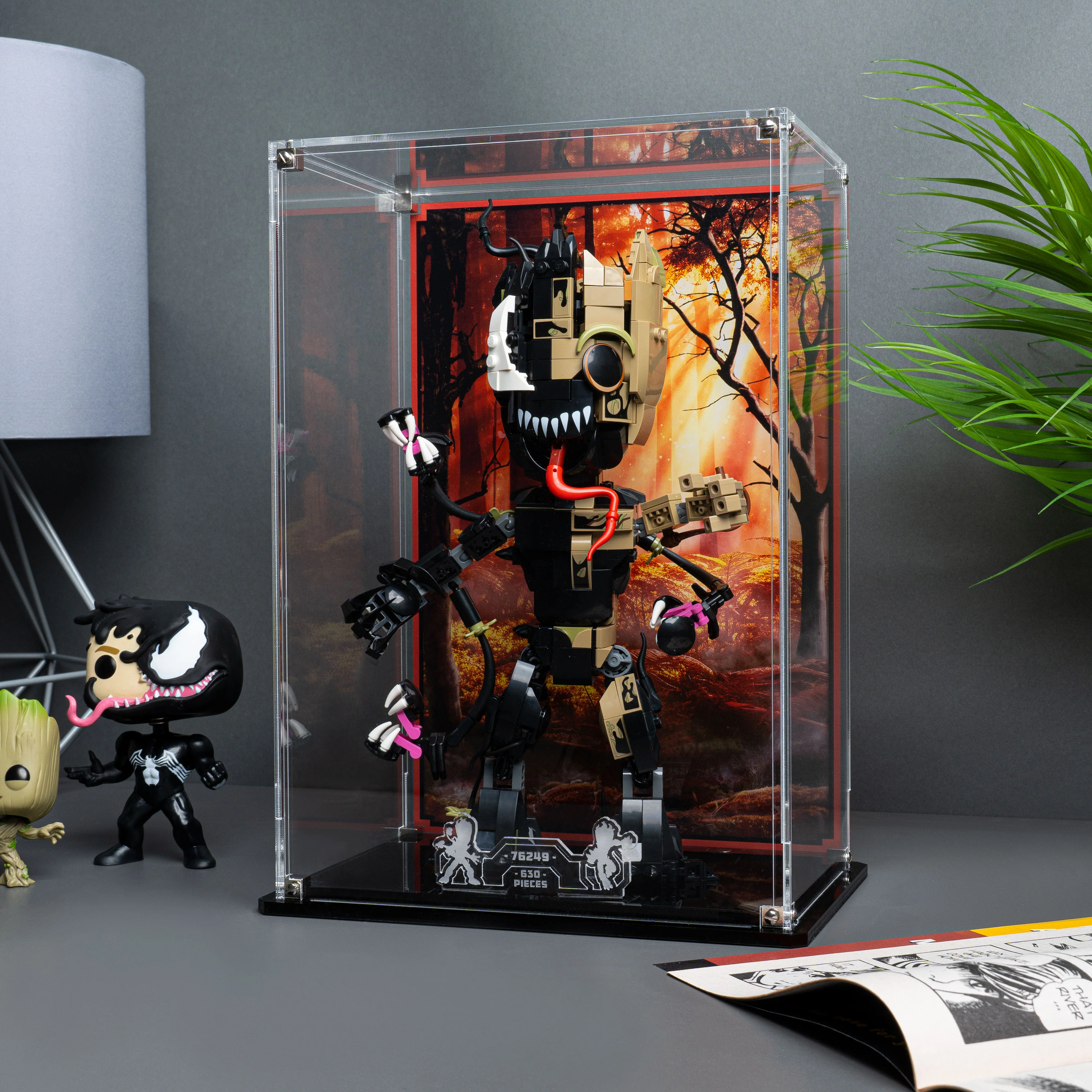 Display Case for LEGO® Marvel Venomised Groot (76249) - Image 11
