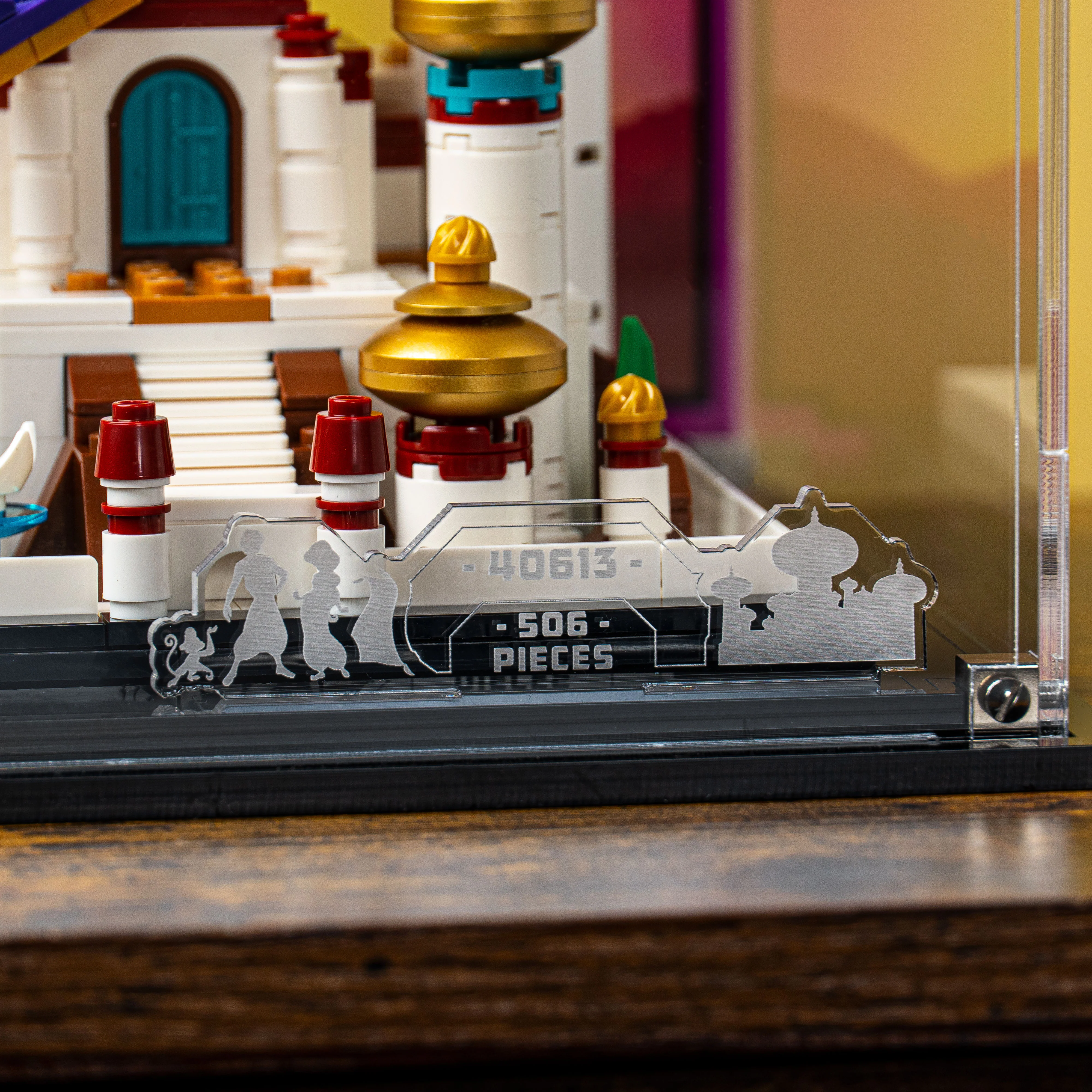 Display Case for LEGO® Mini Disney Palace of Agrabah (40613) - Image 10
