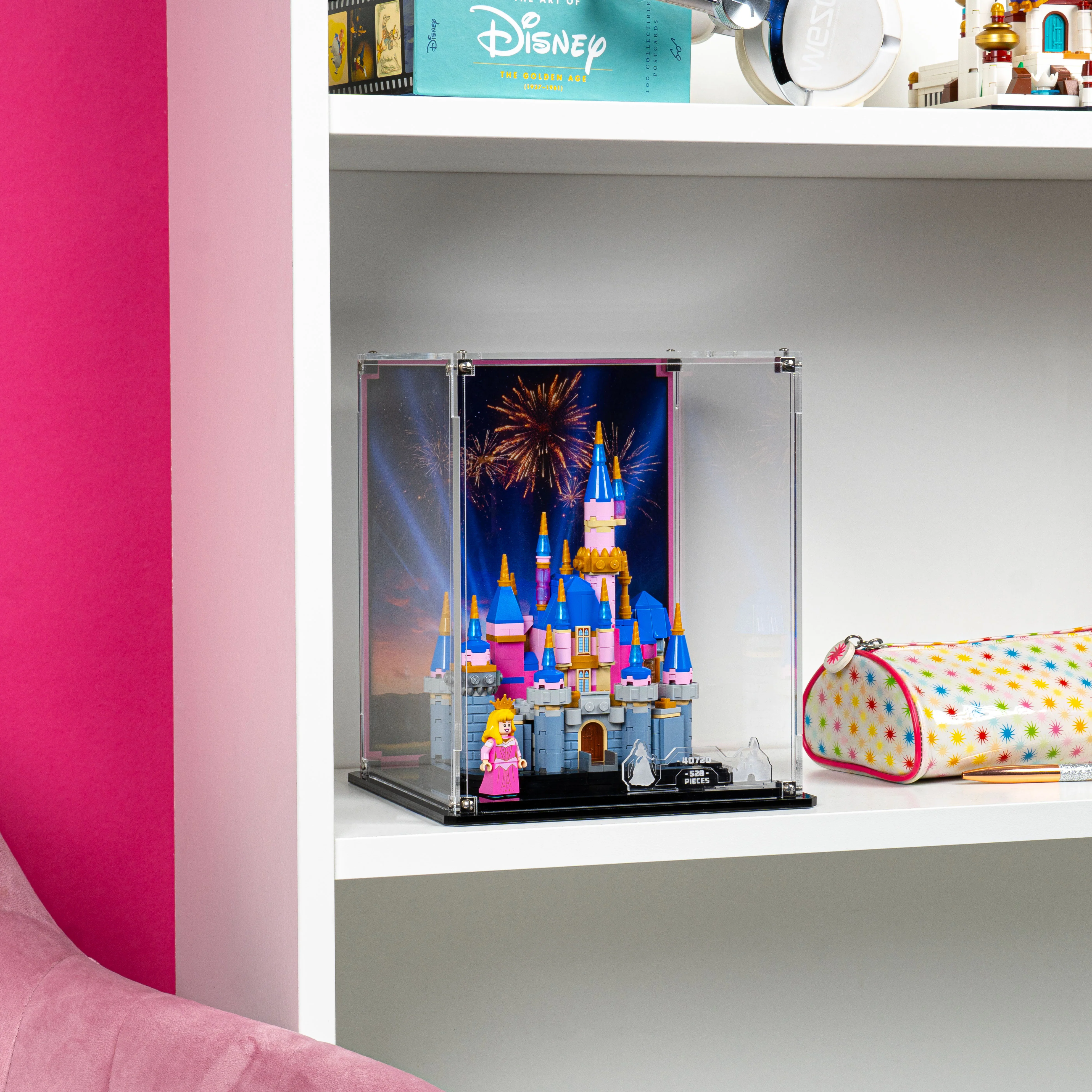 Display Case for LEGO® Mini Disney Sleeping Beauty Castle  (40720) - Image 9