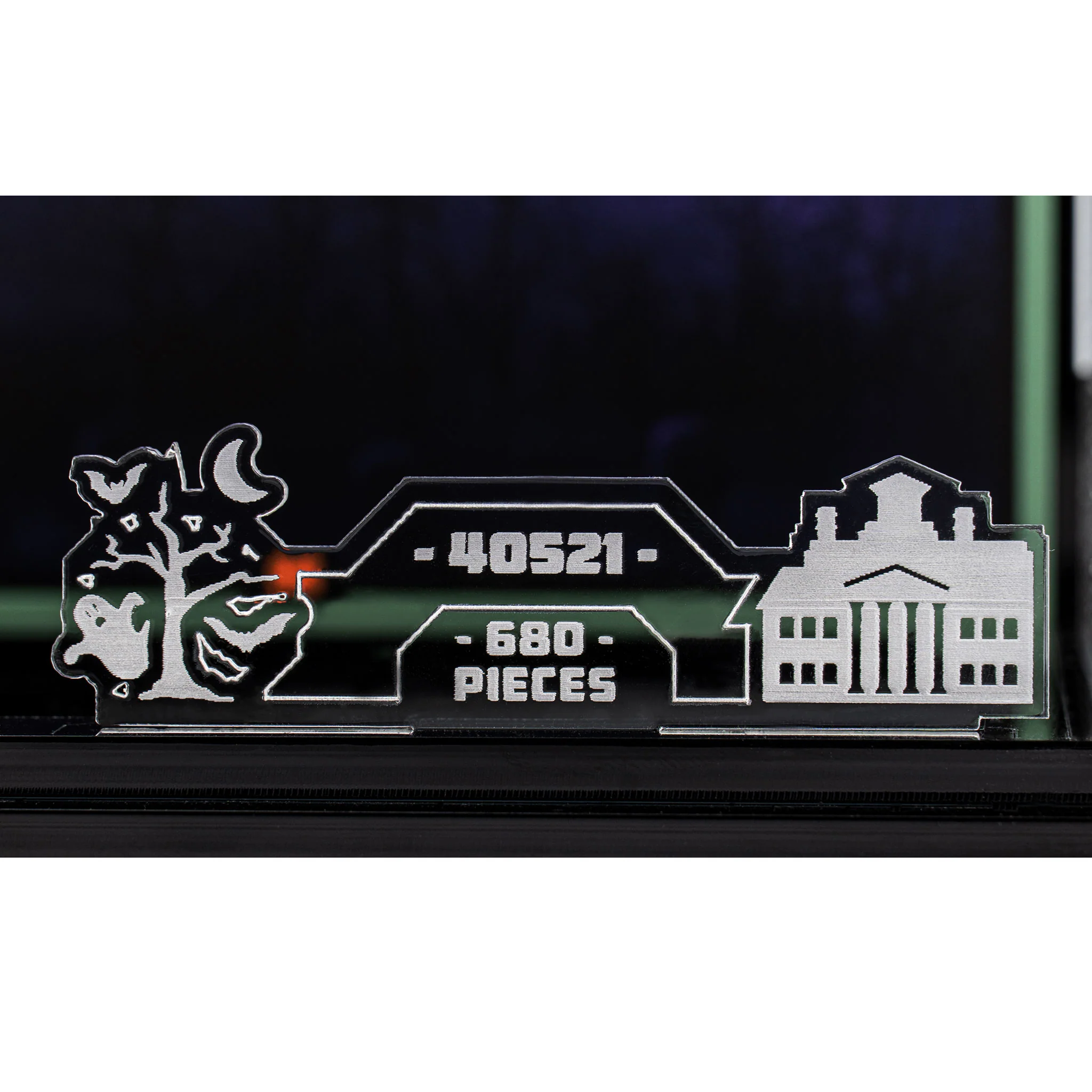 Display Case for LEGO® Mini Disney The Haunted Mansion (40521) - Image 6