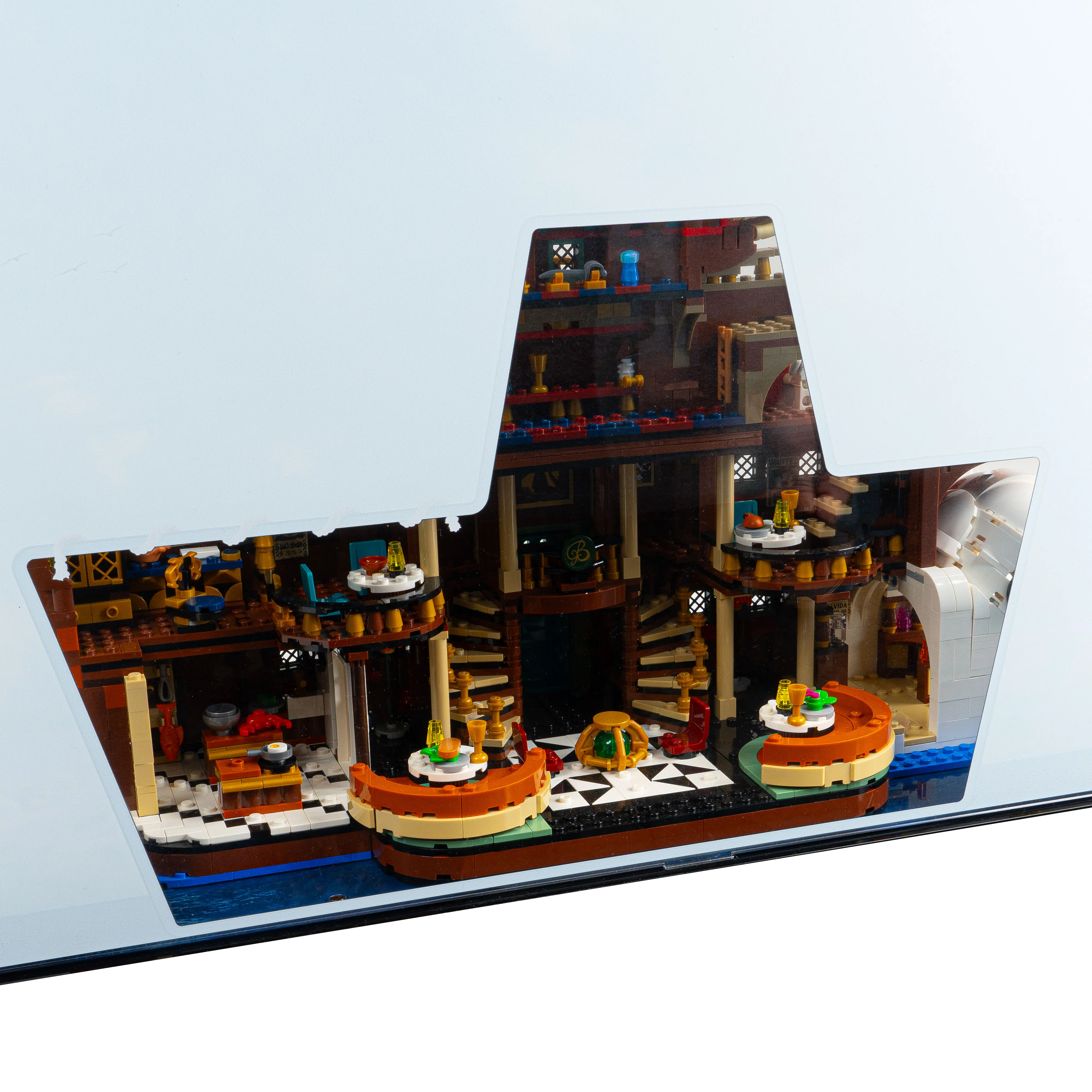 Display Case for LEGO® One Piece: The Baratie Floating Restaurant (75640) - Image 10