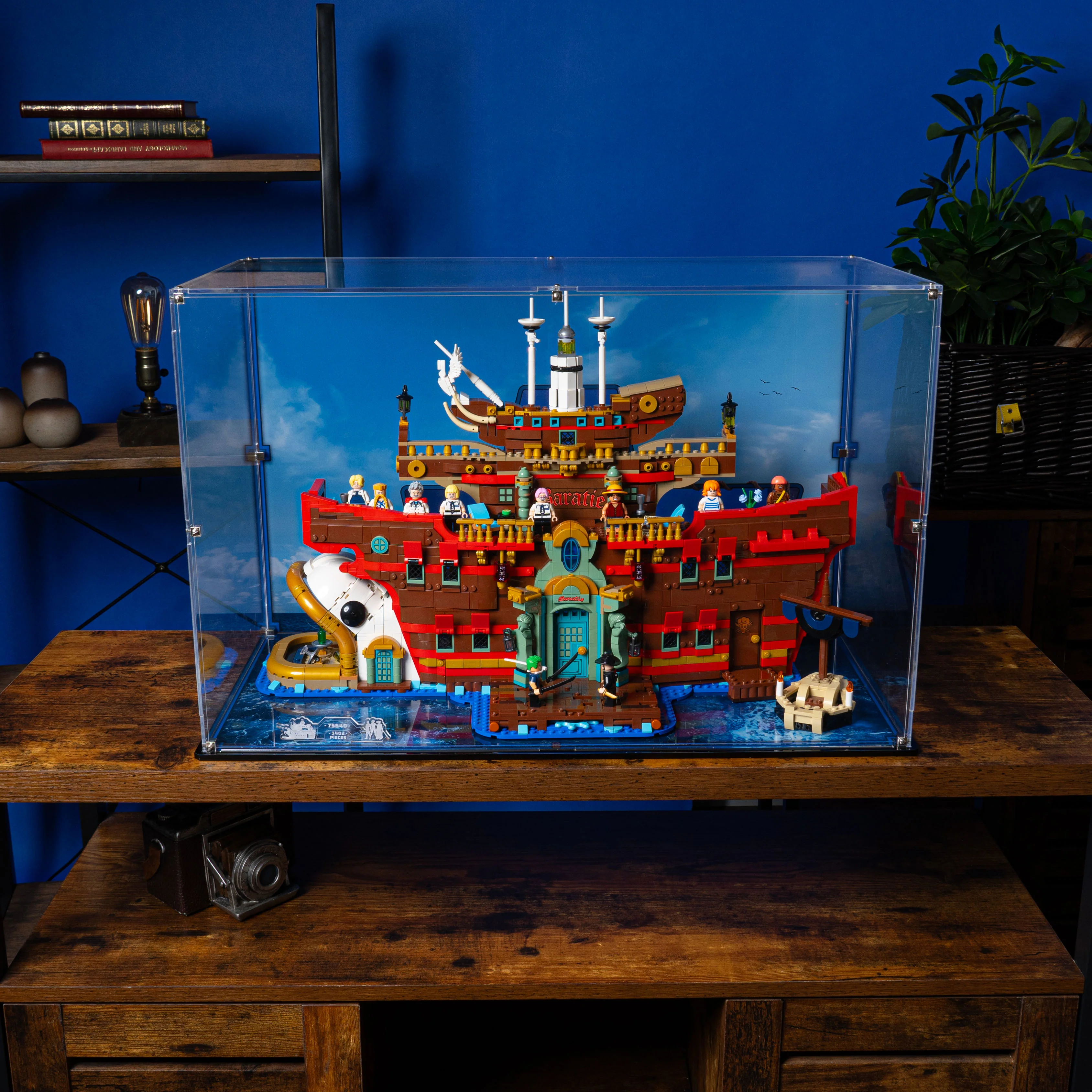 Display Case for LEGO® One Piece: The Baratie Floating Restaurant (75640) - Image 12