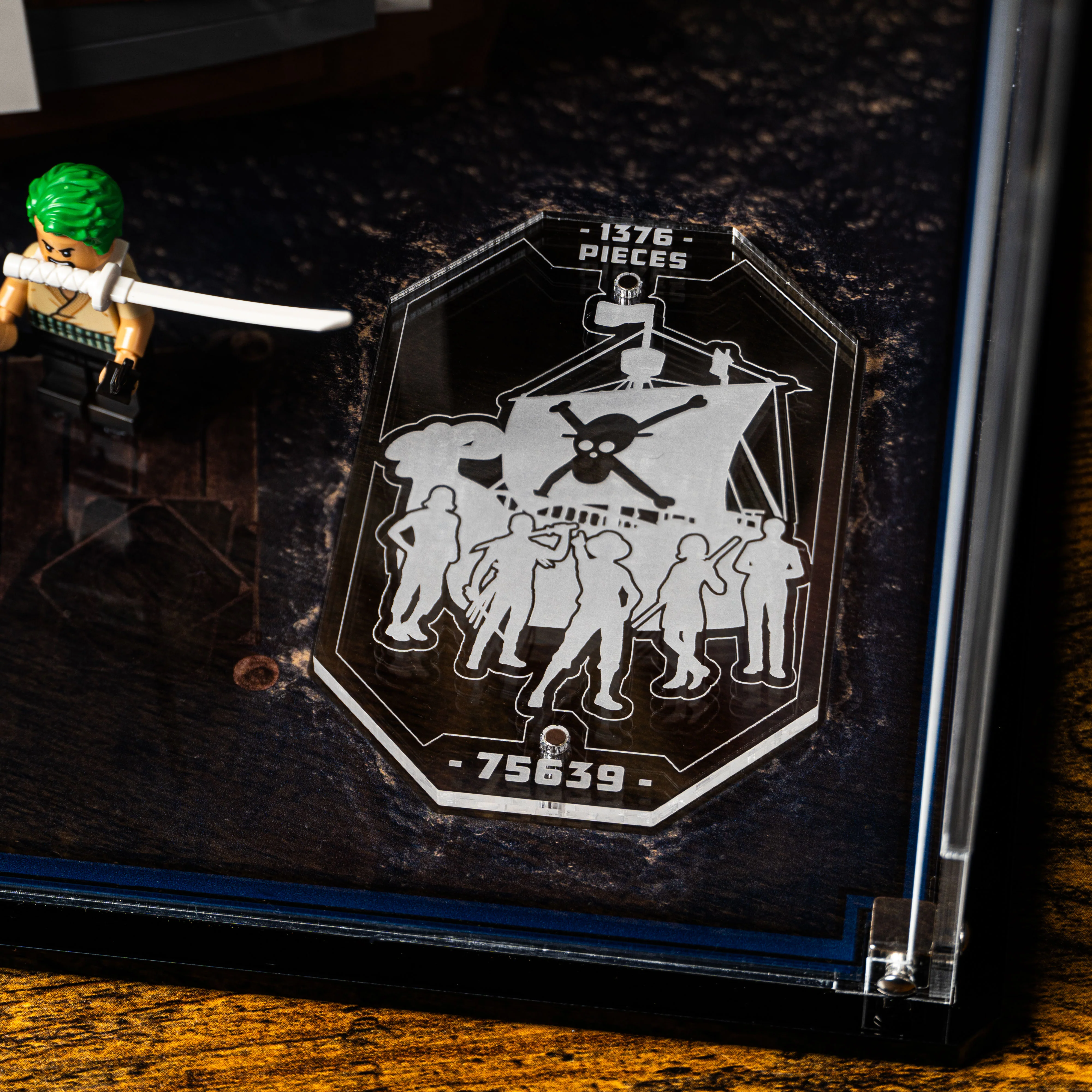 Display Case for LEGO® One Piece: The Going Merry Pirate Ship (75639) - Image 17