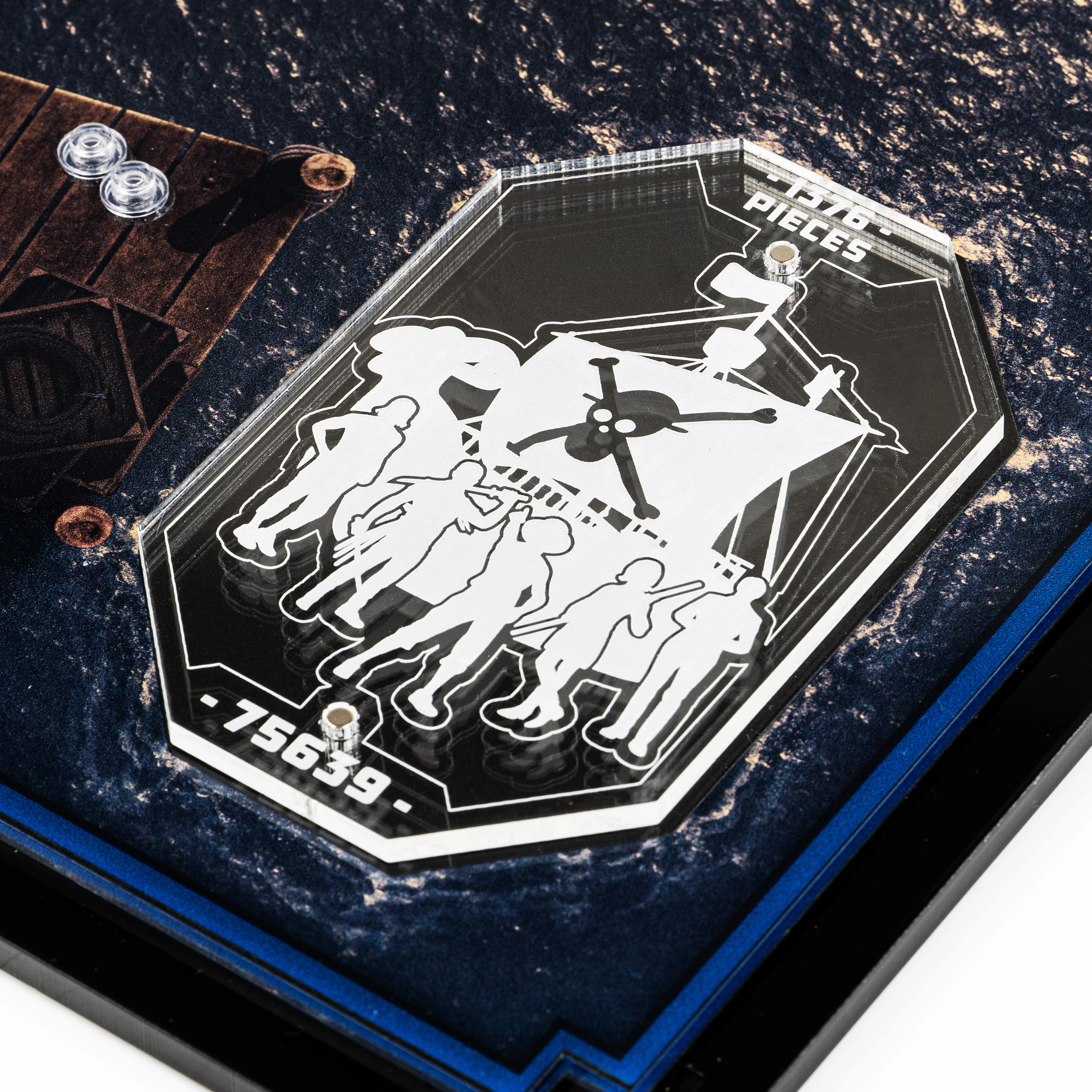 Display Case for LEGO® One Piece: The Going Merry Pirate Ship (75639) - Image 7